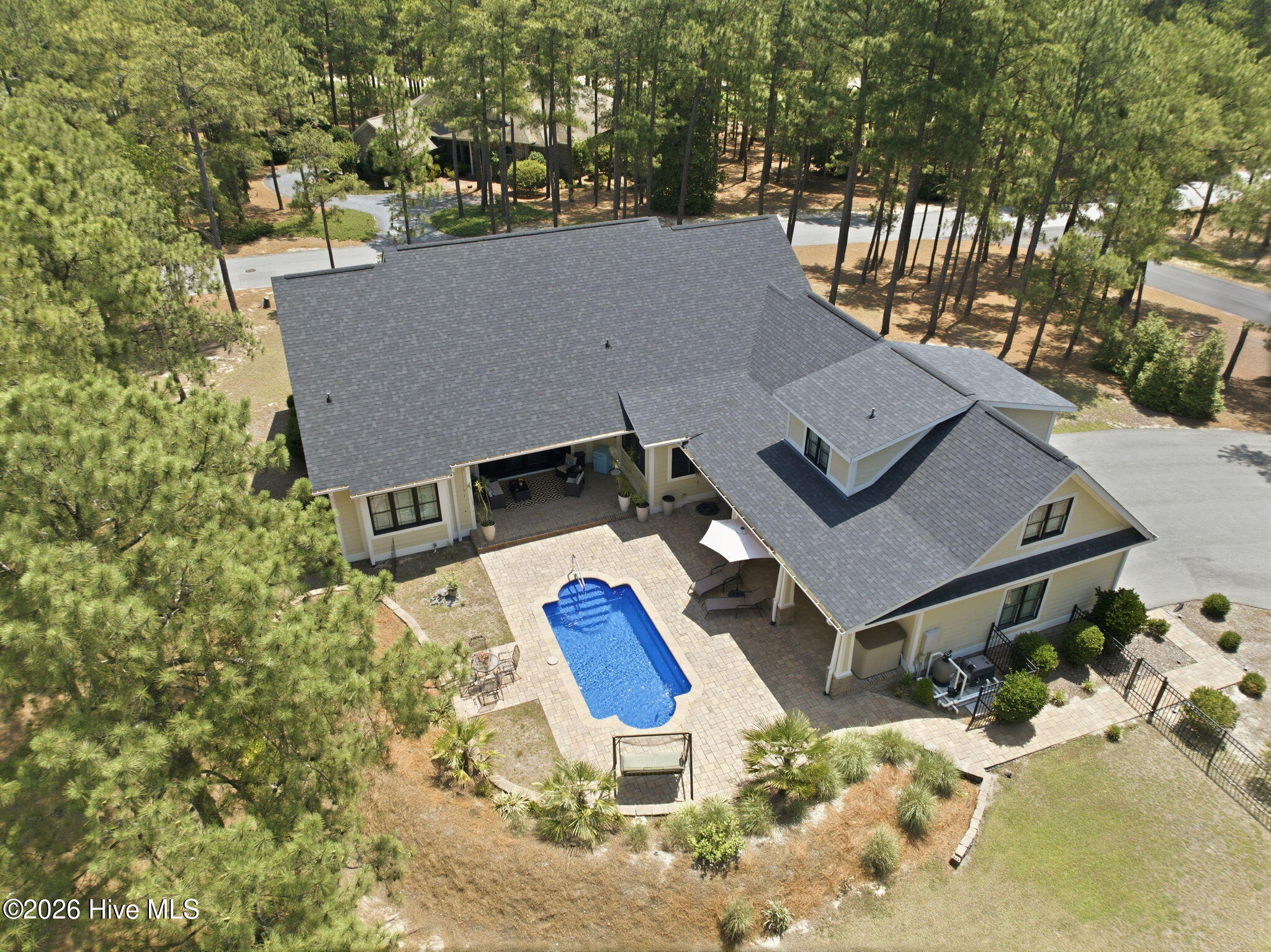 main property photo 51