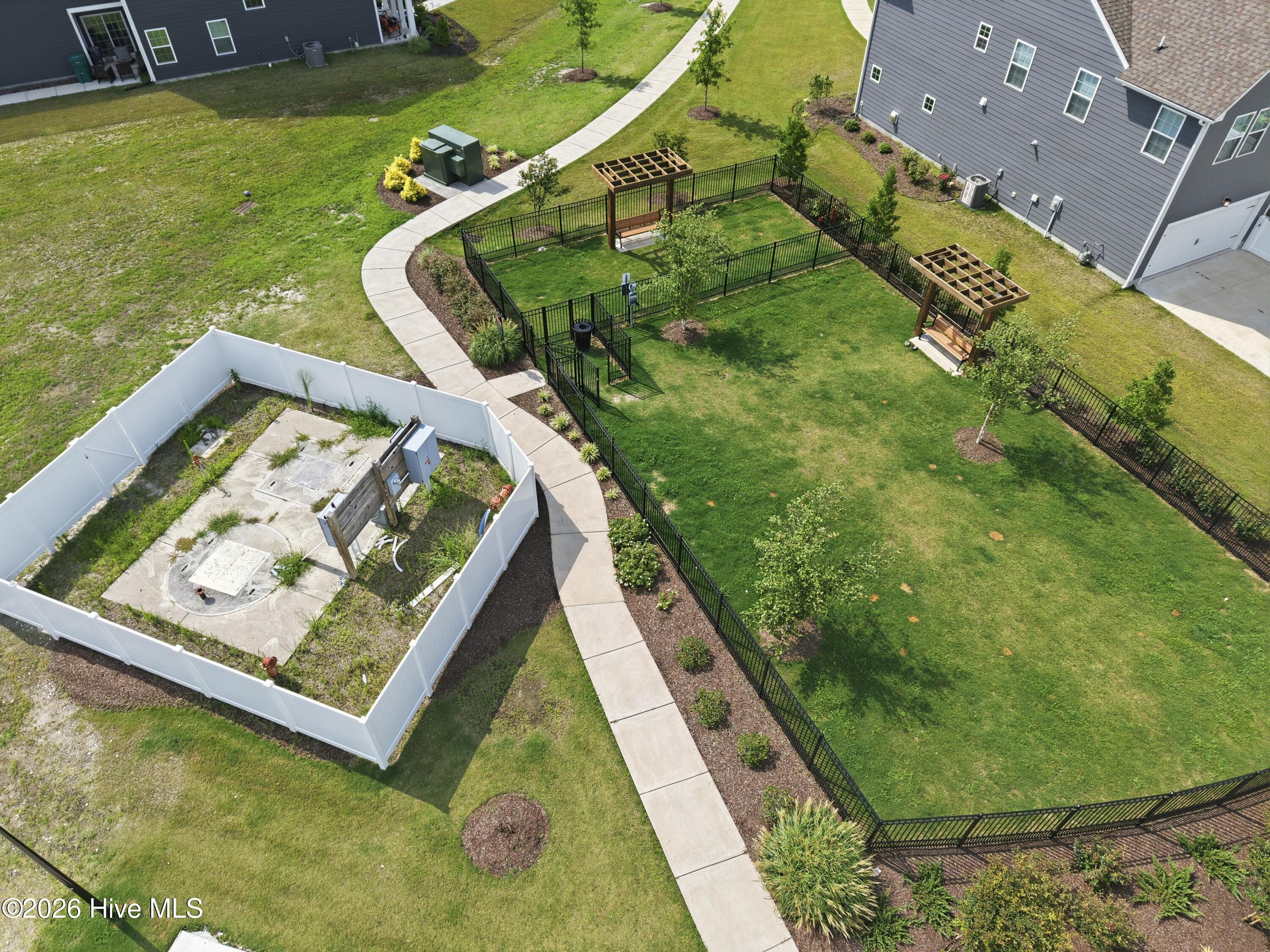 main property photo 60