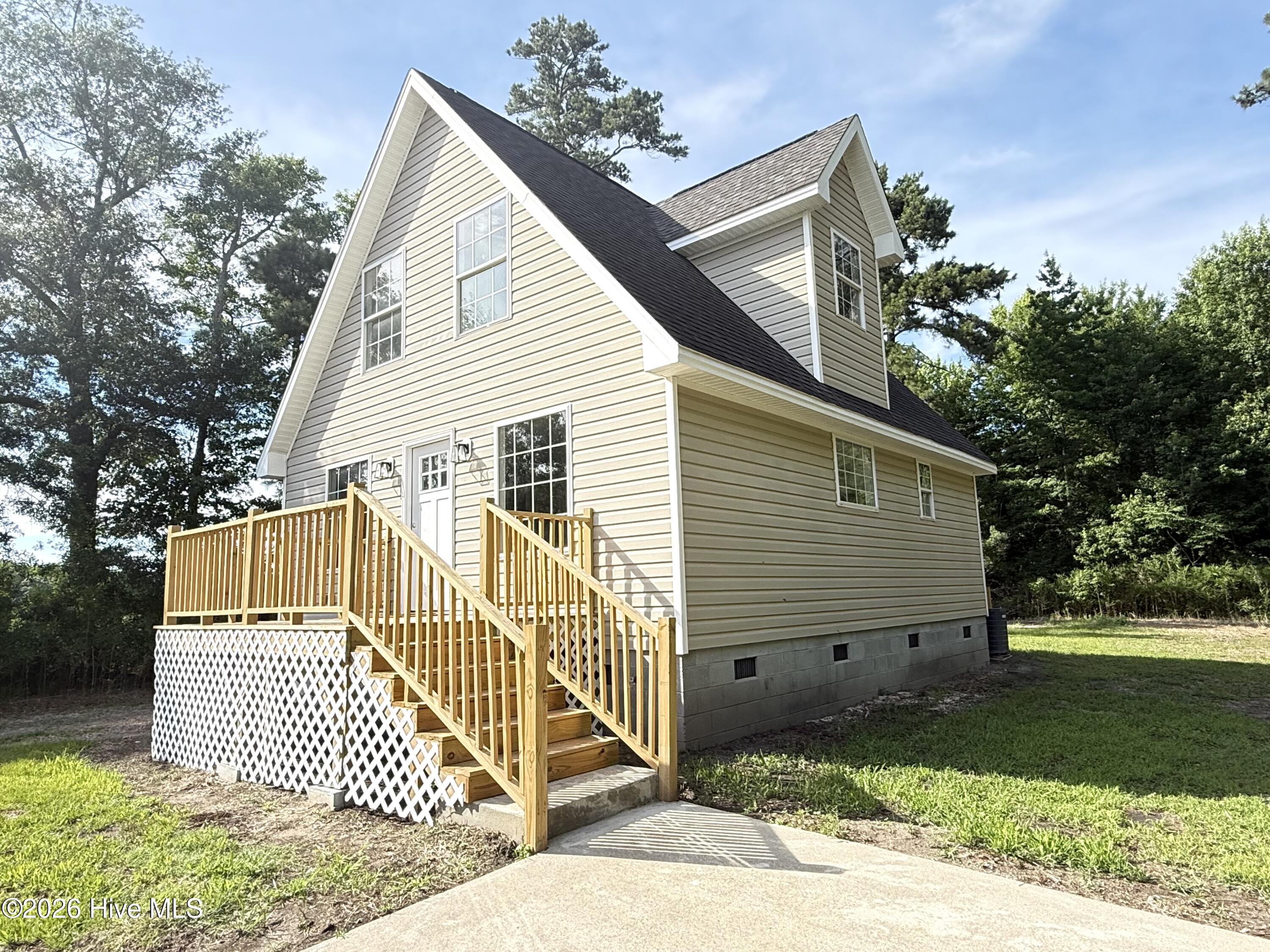 main property photo 34