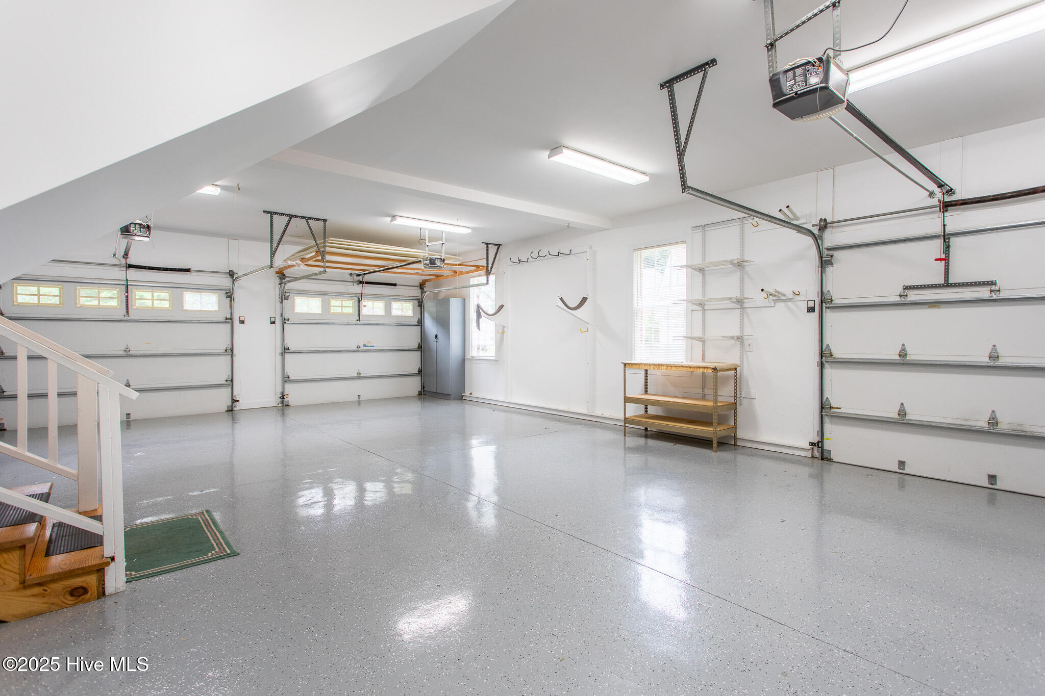 main property photo 73