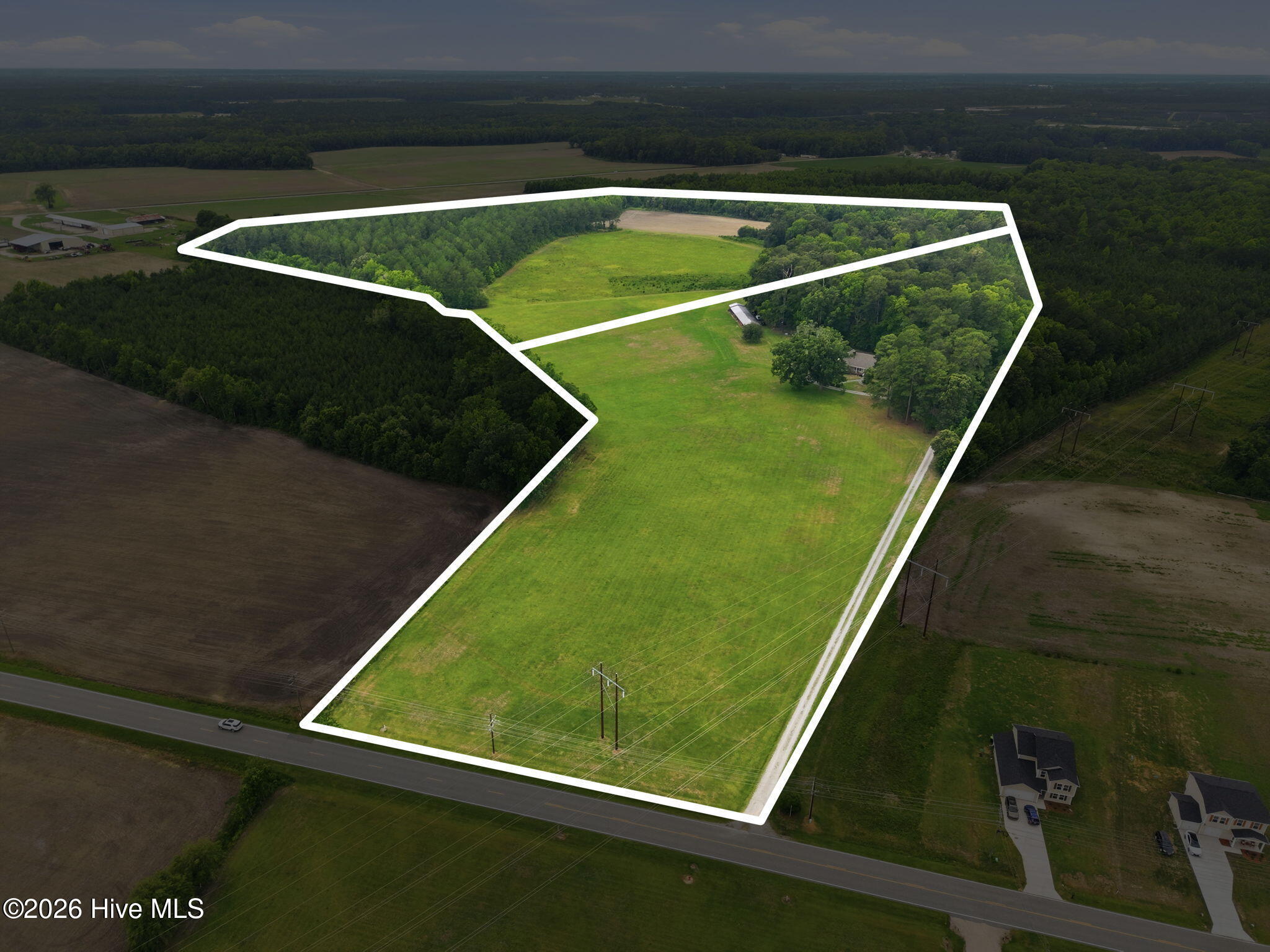 main property photo 14