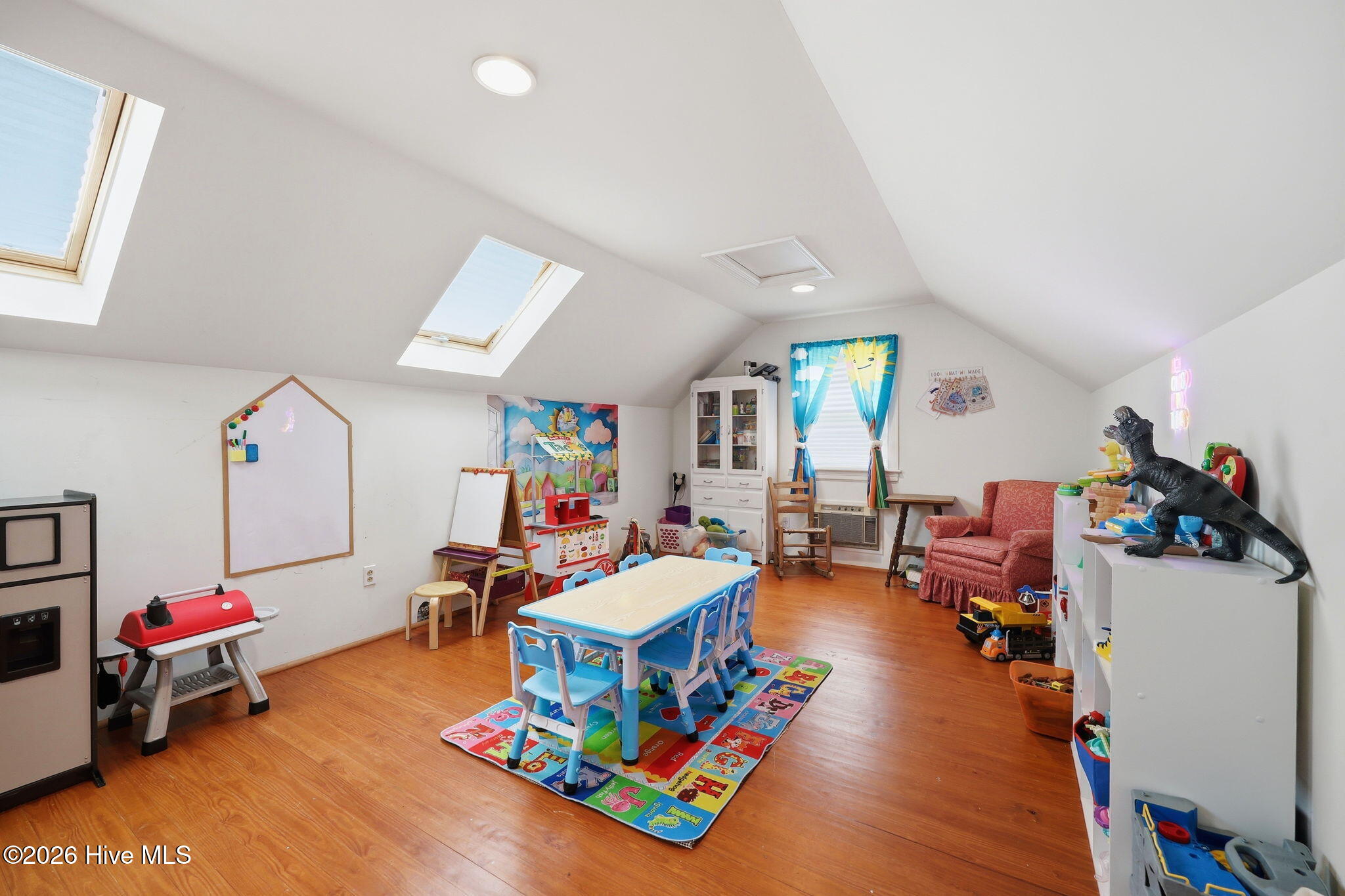 main property photo 57
