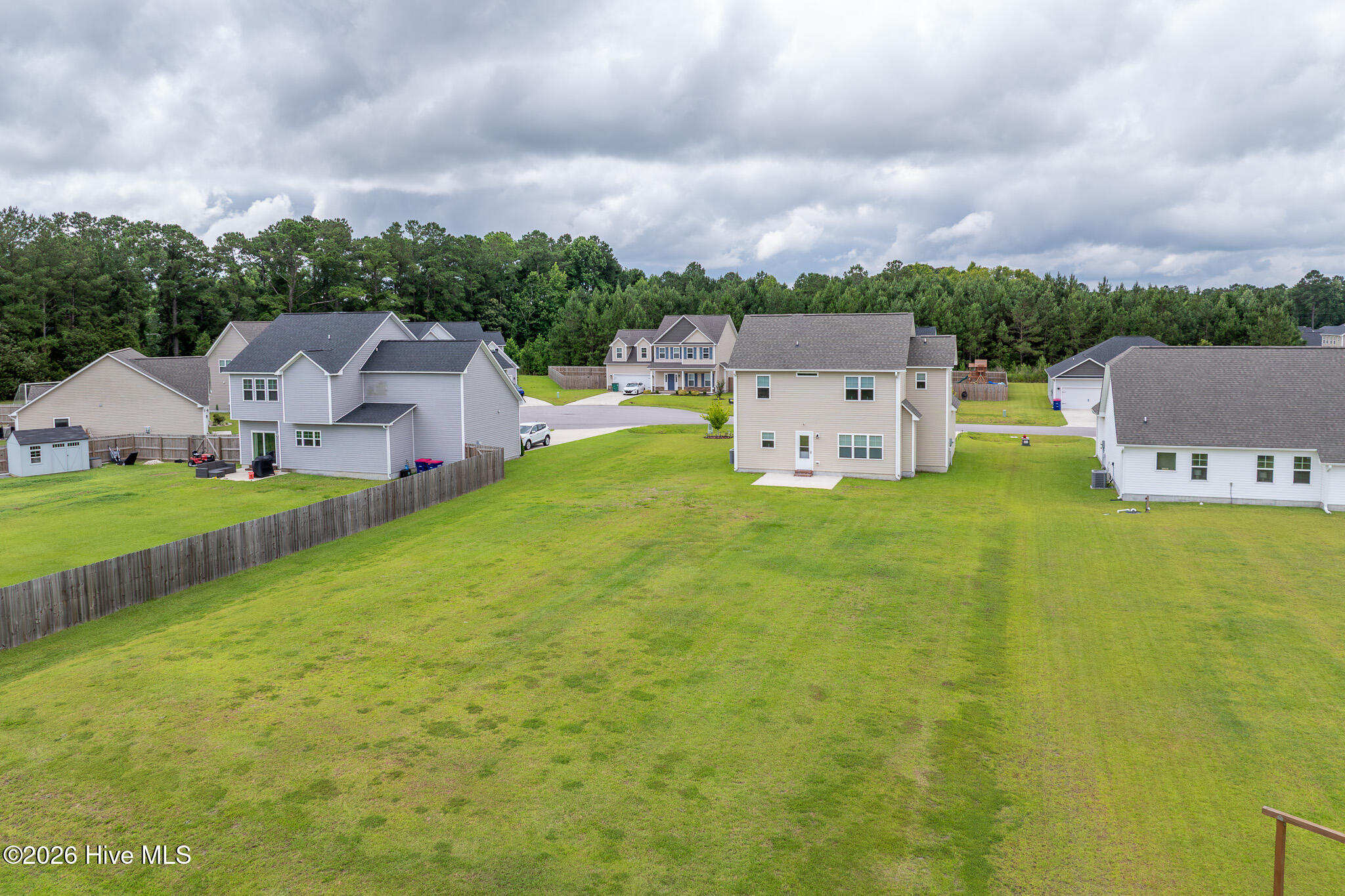 main property photo 44