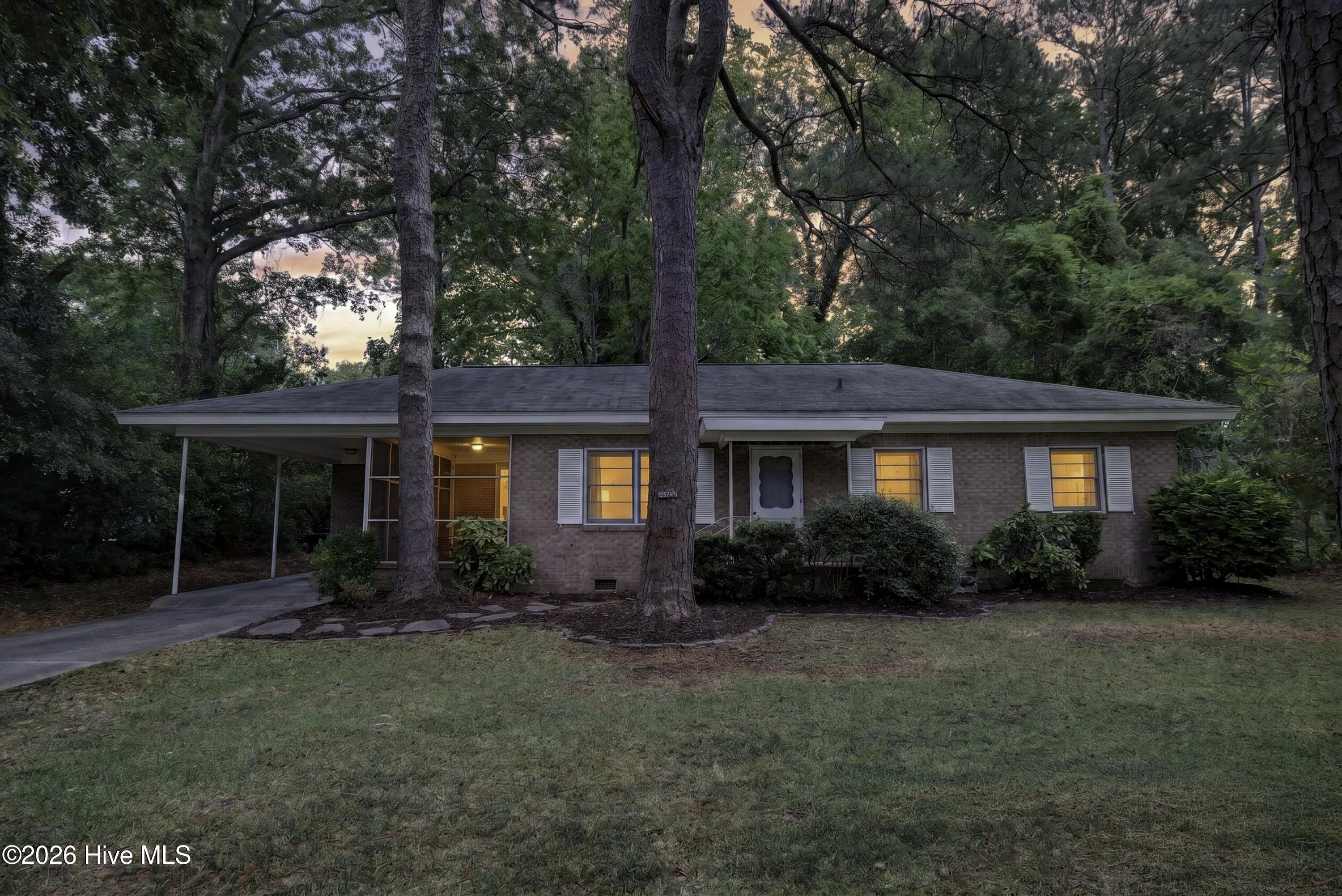 main property photo 2