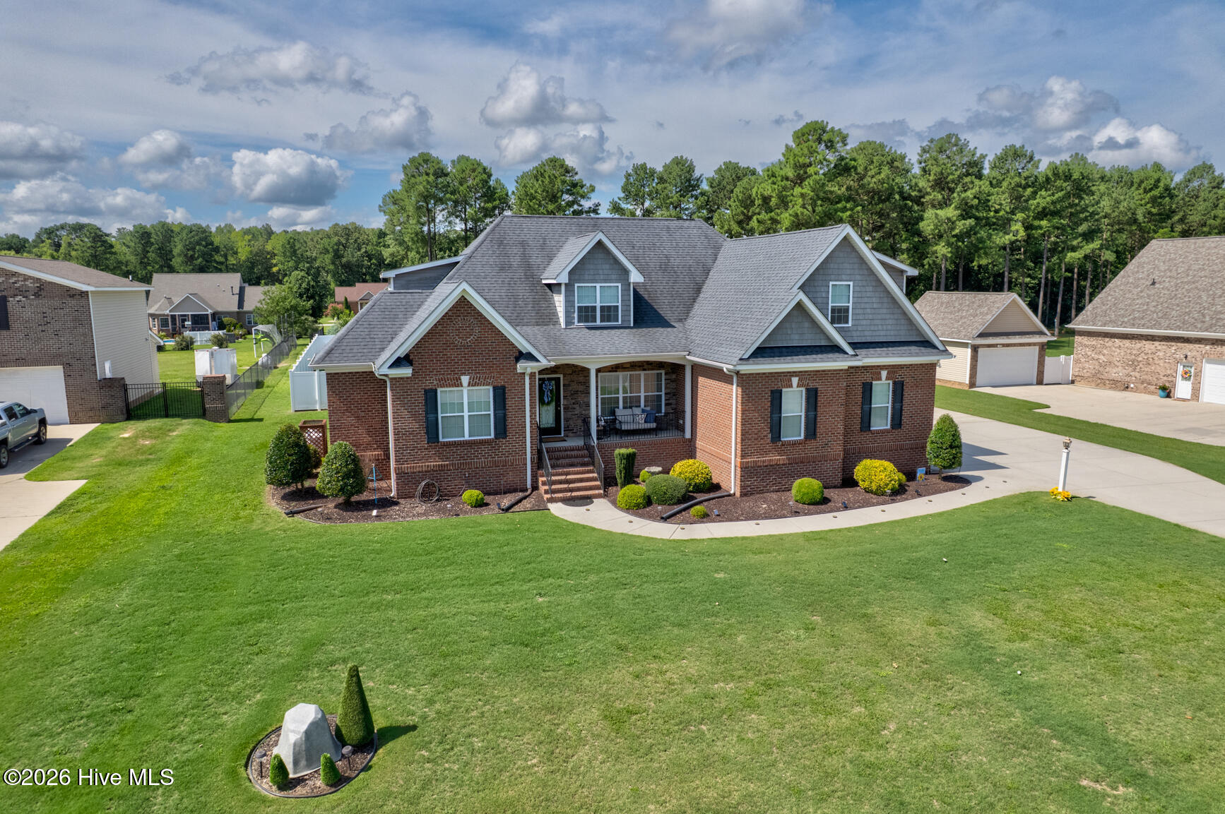 main property photo 4
