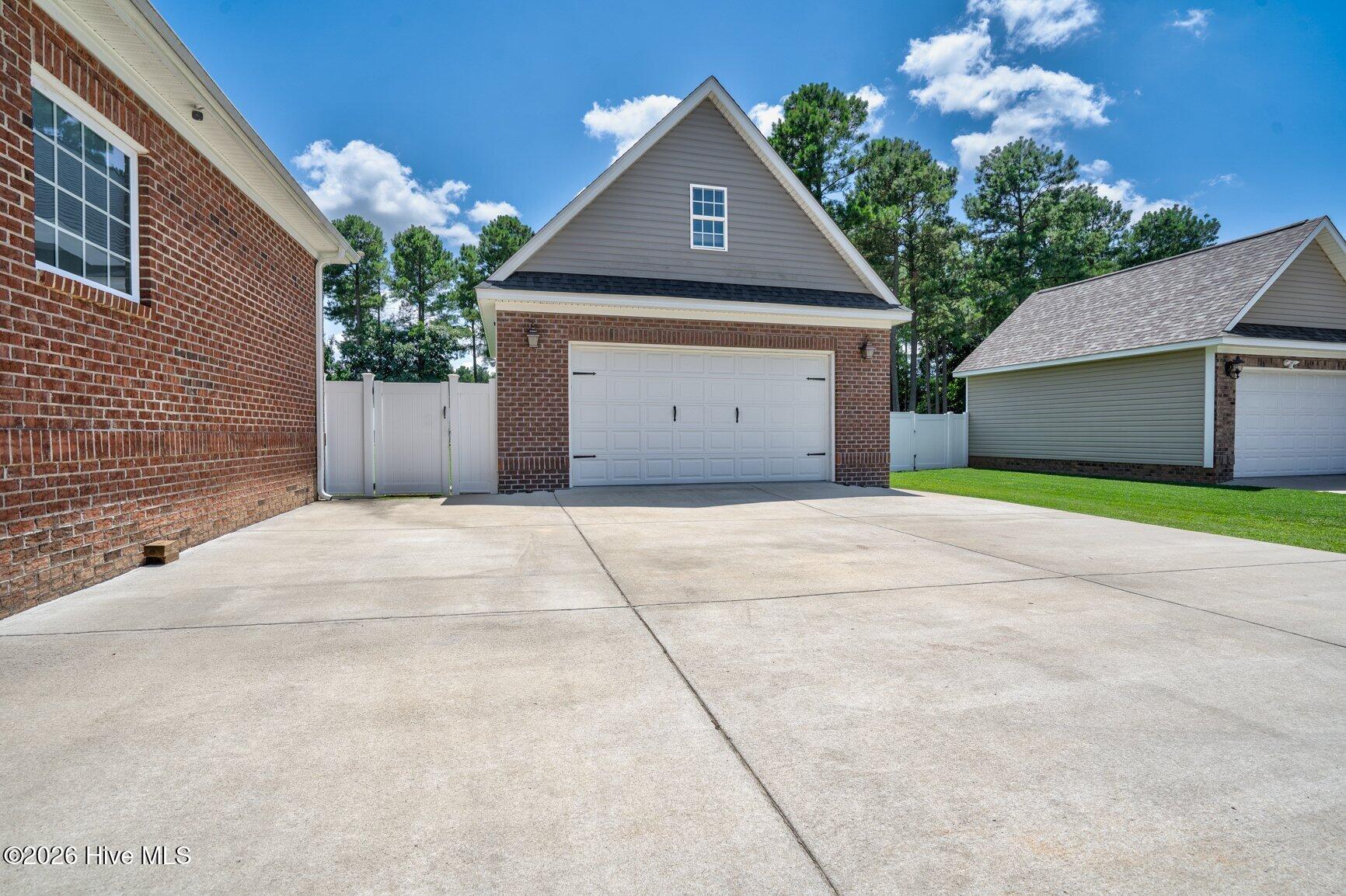 main property photo 66