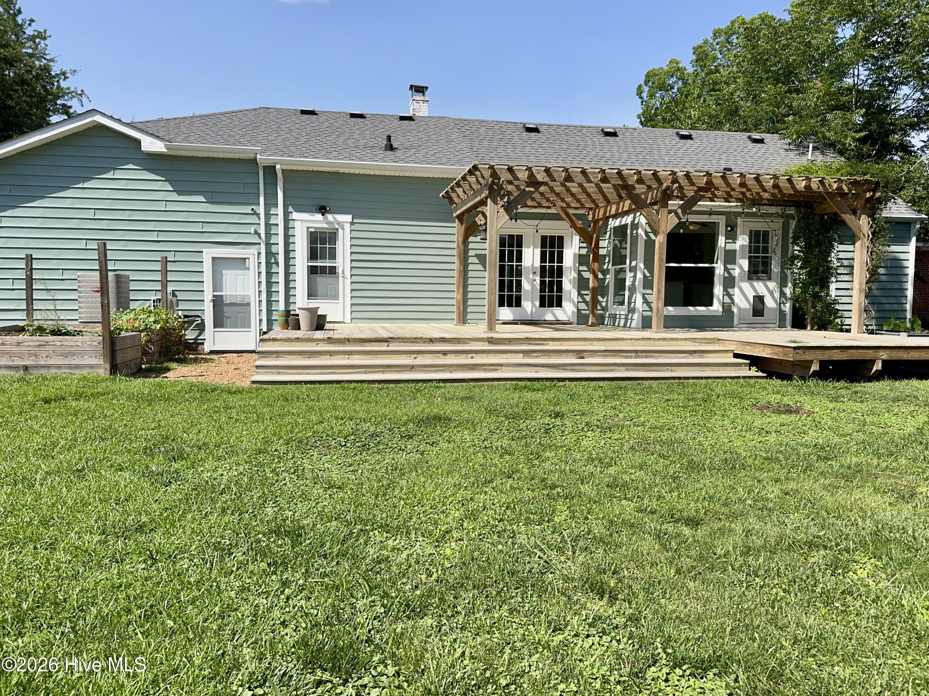 main property photo 2