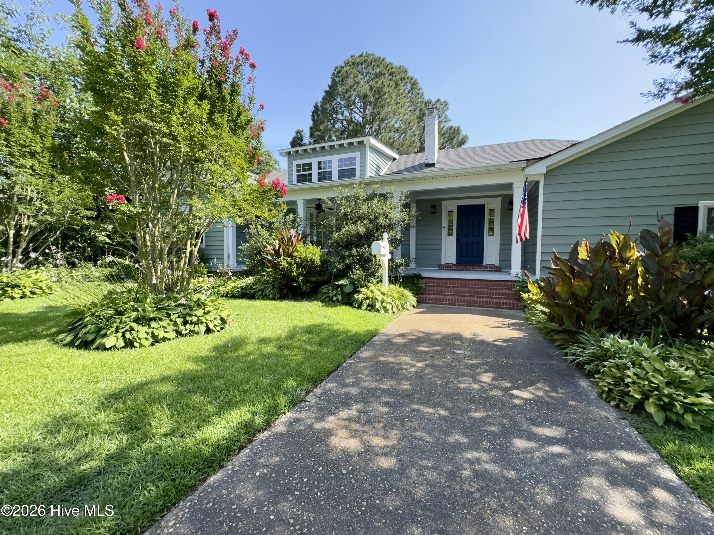 main property photo 4