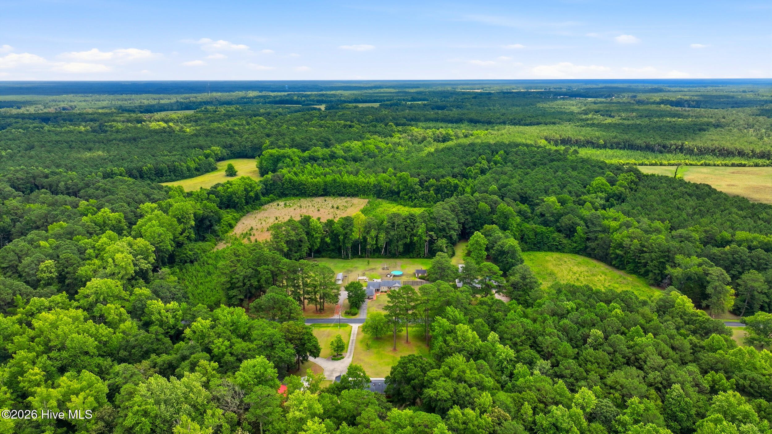 main property photo 19