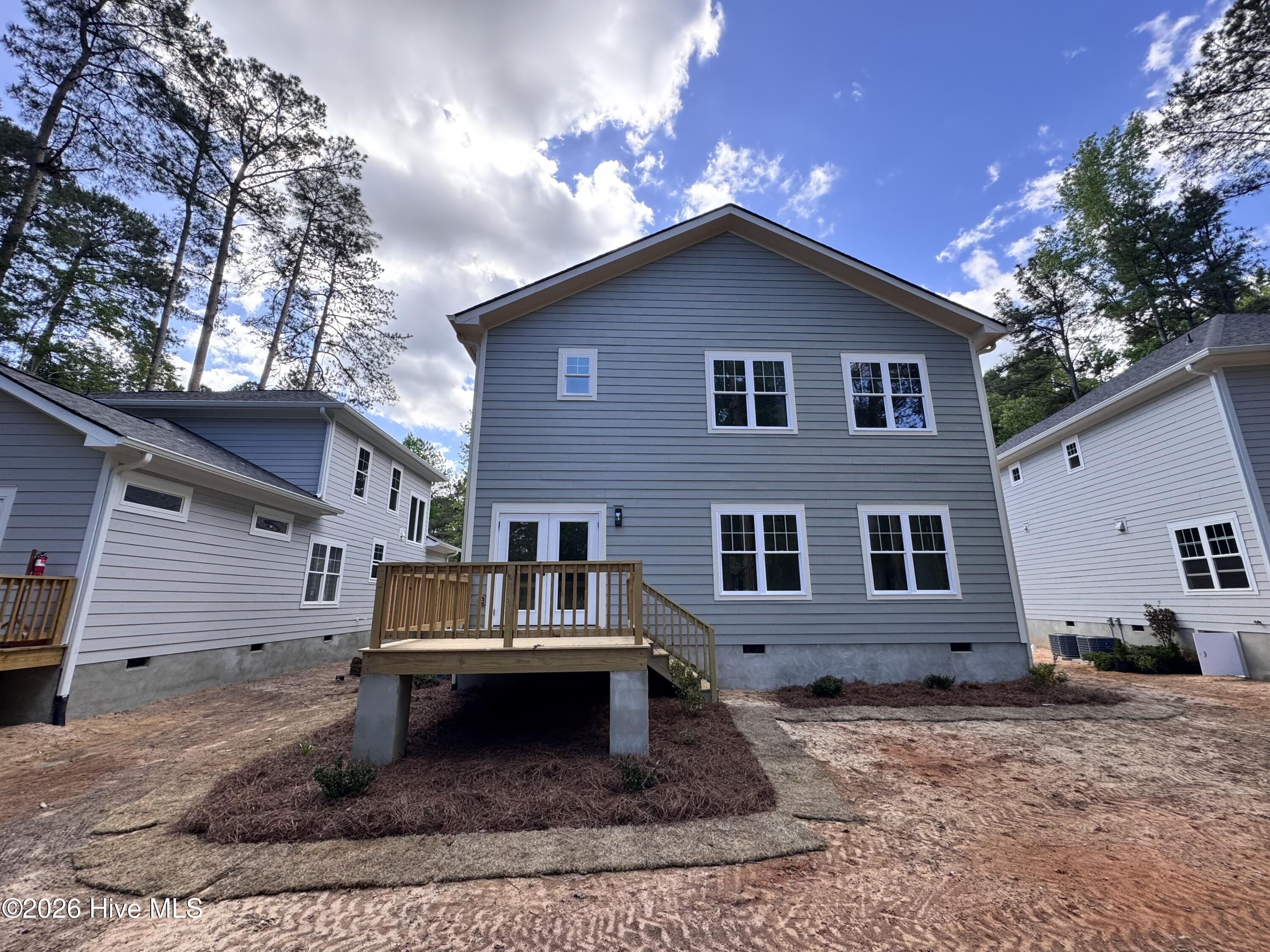 main property photo 20