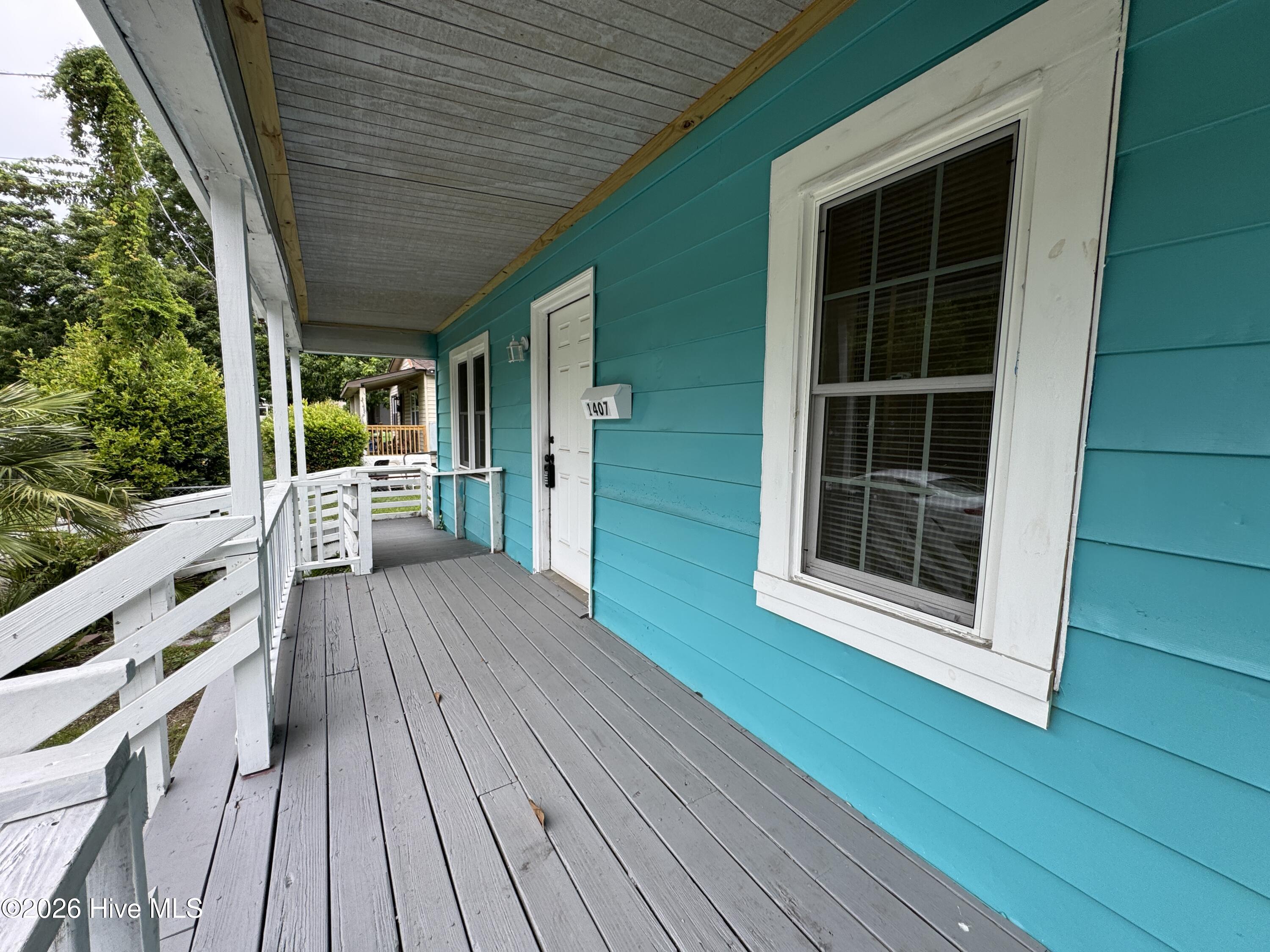 main property photo 18