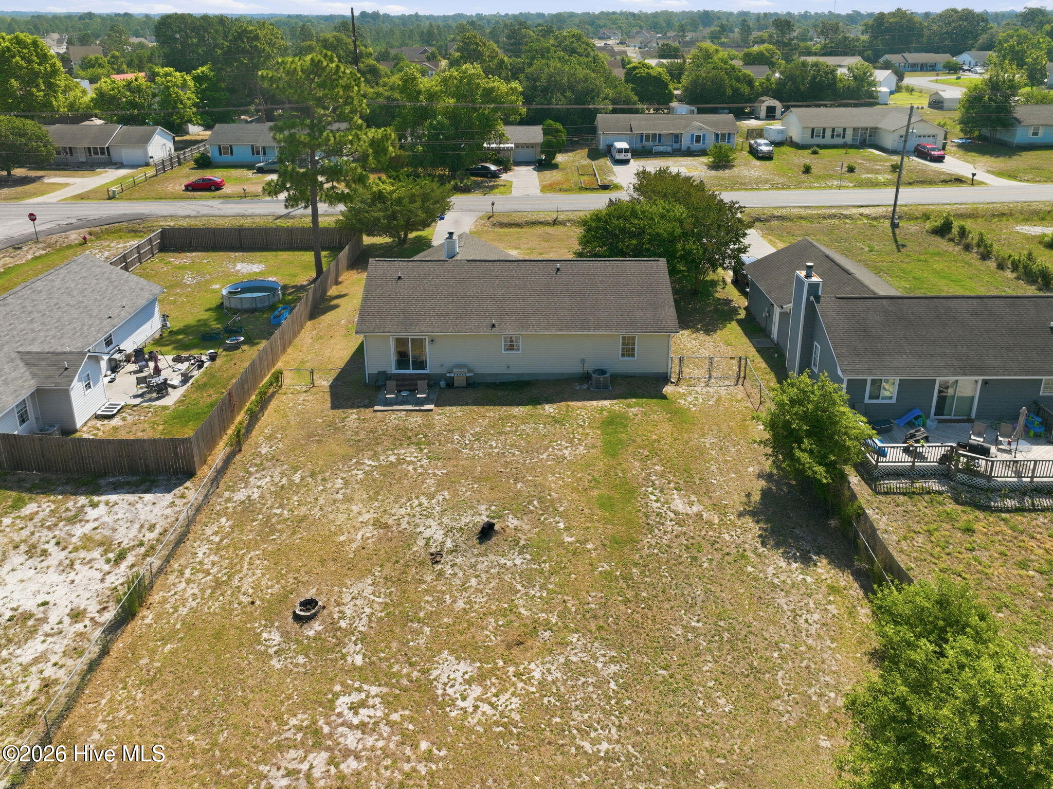 main property photo 39