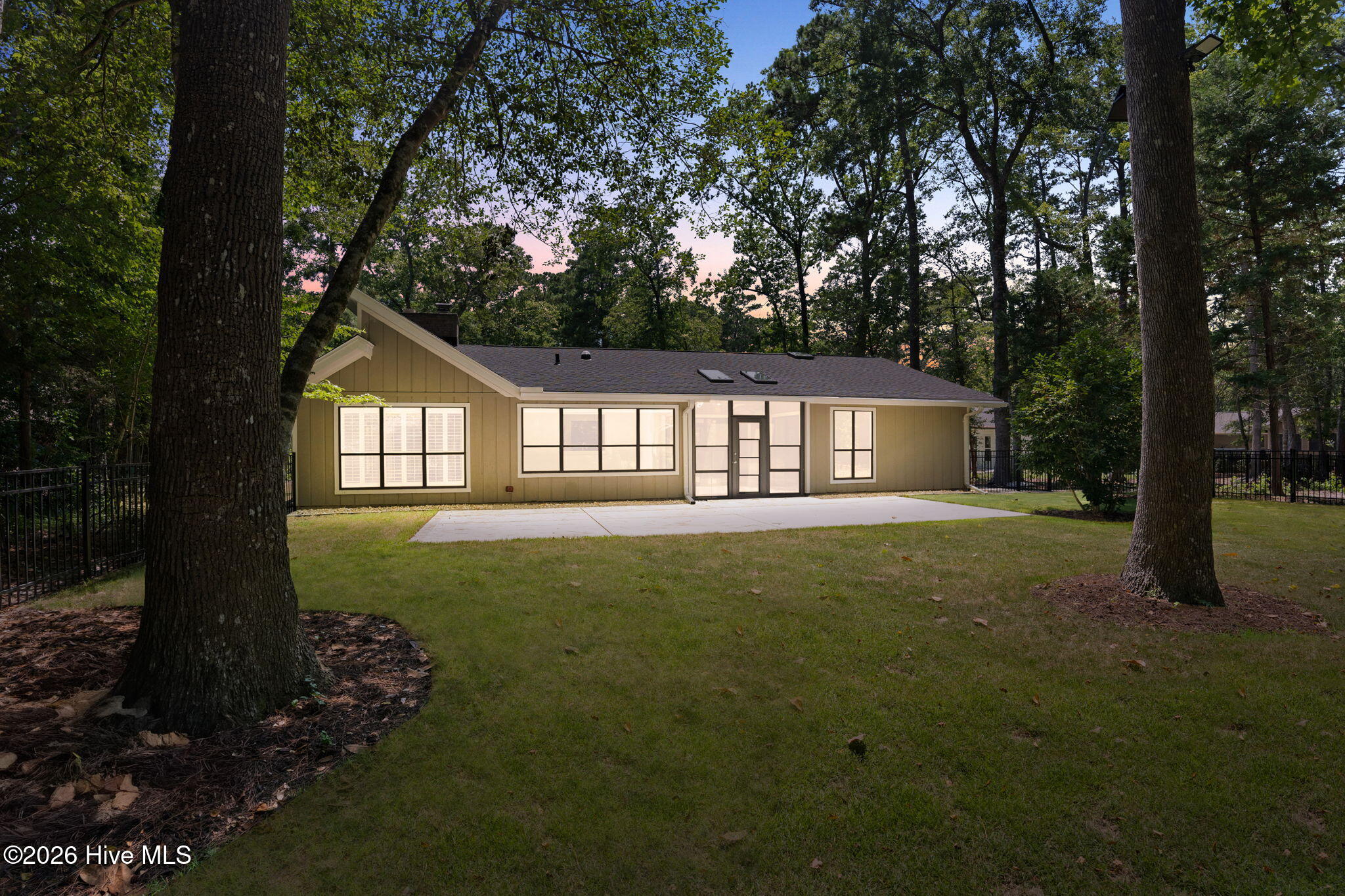 main property photo 47