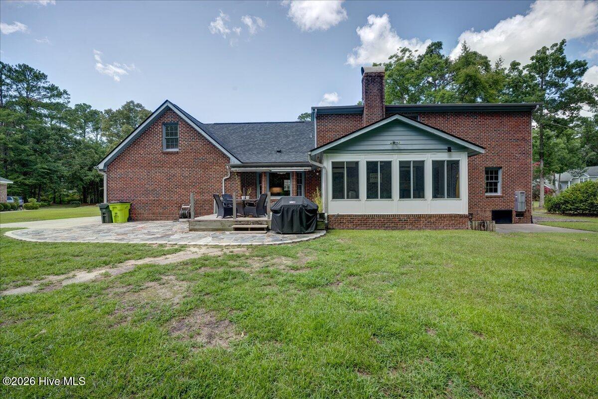 main property photo 38