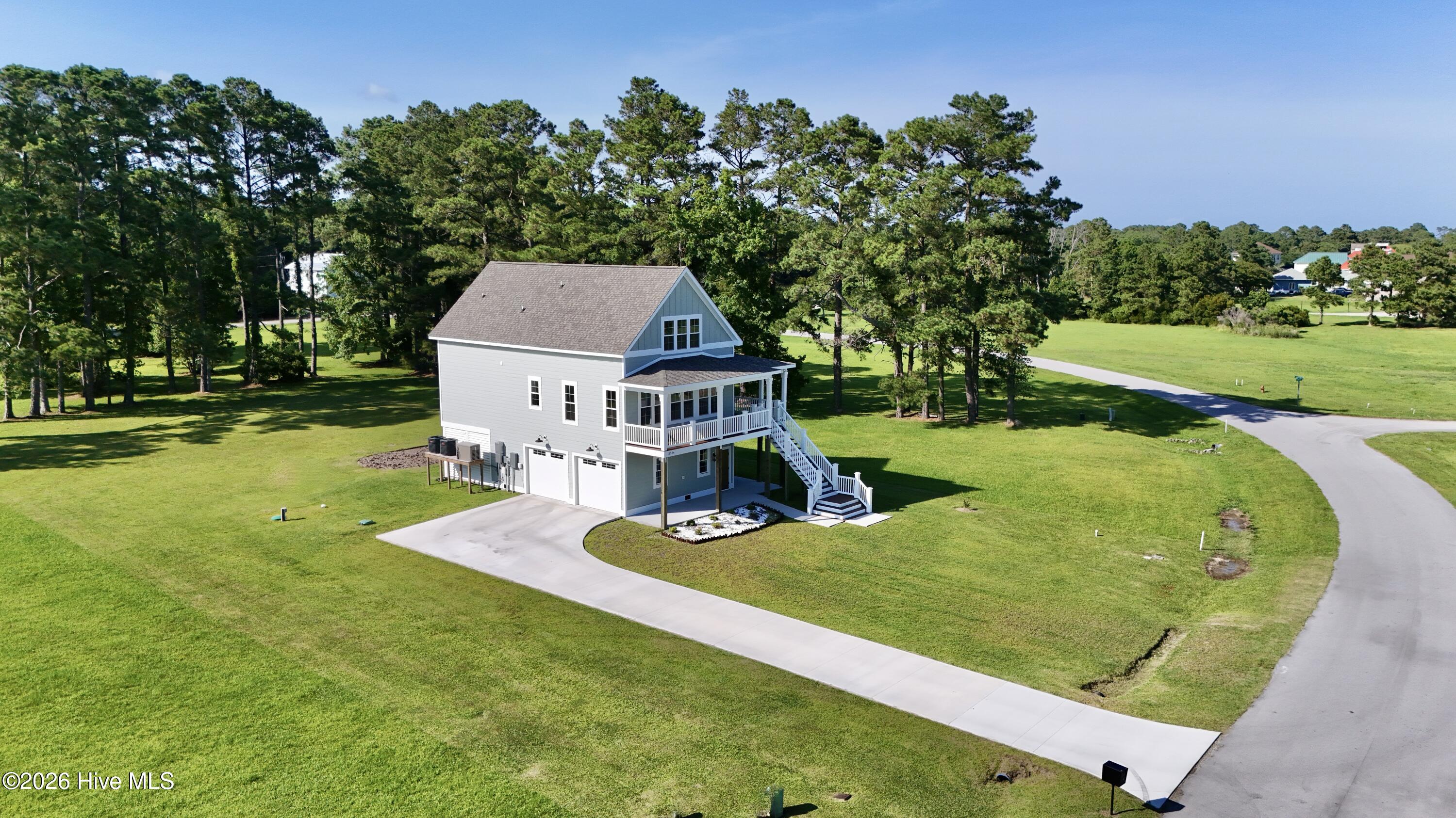main property photo 30