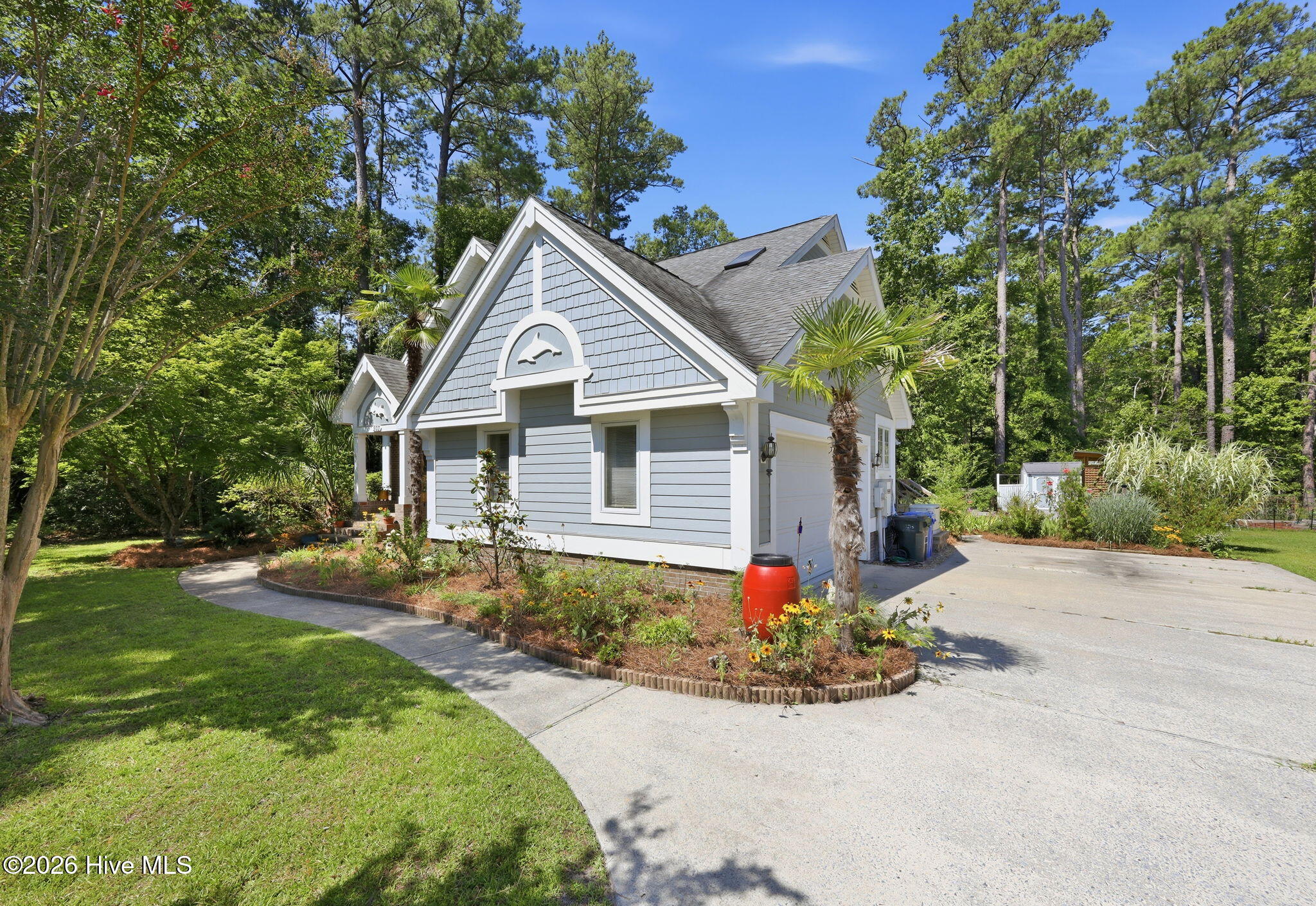 main property photo 46