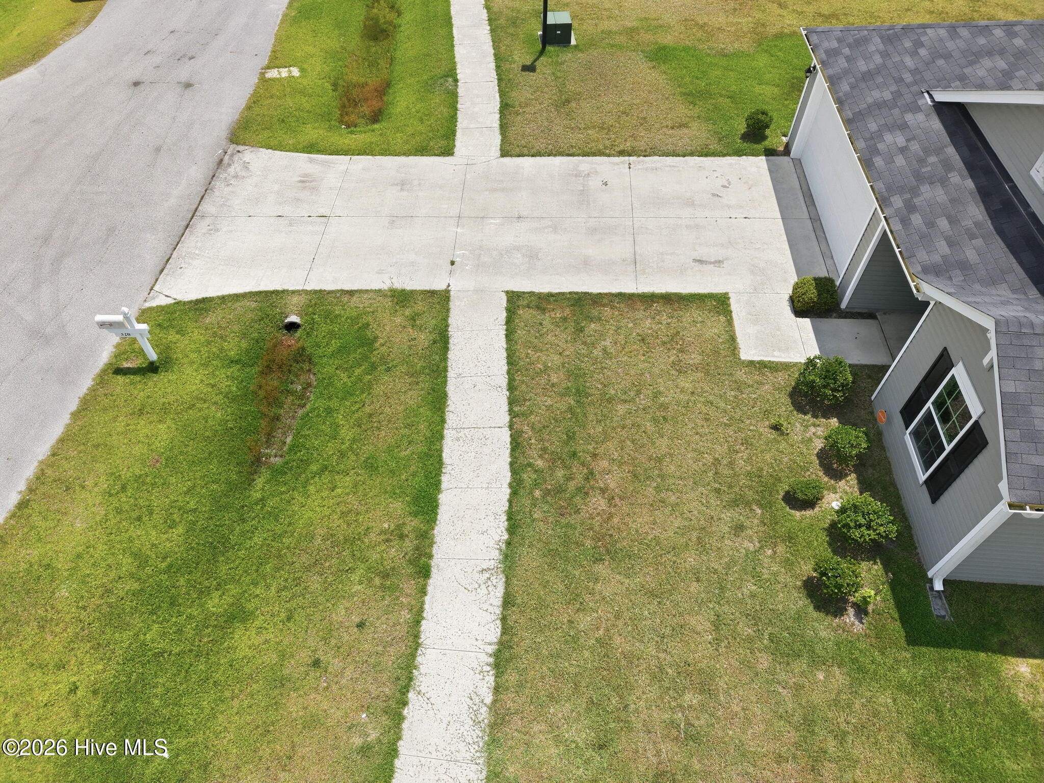 main property photo 48