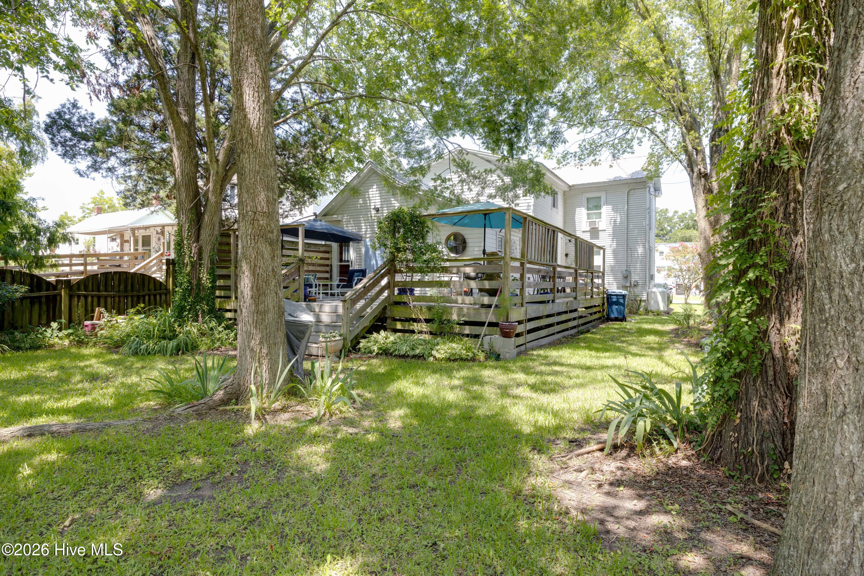 main property photo 24
