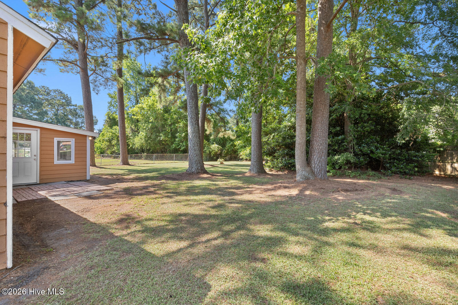 main property photo 26