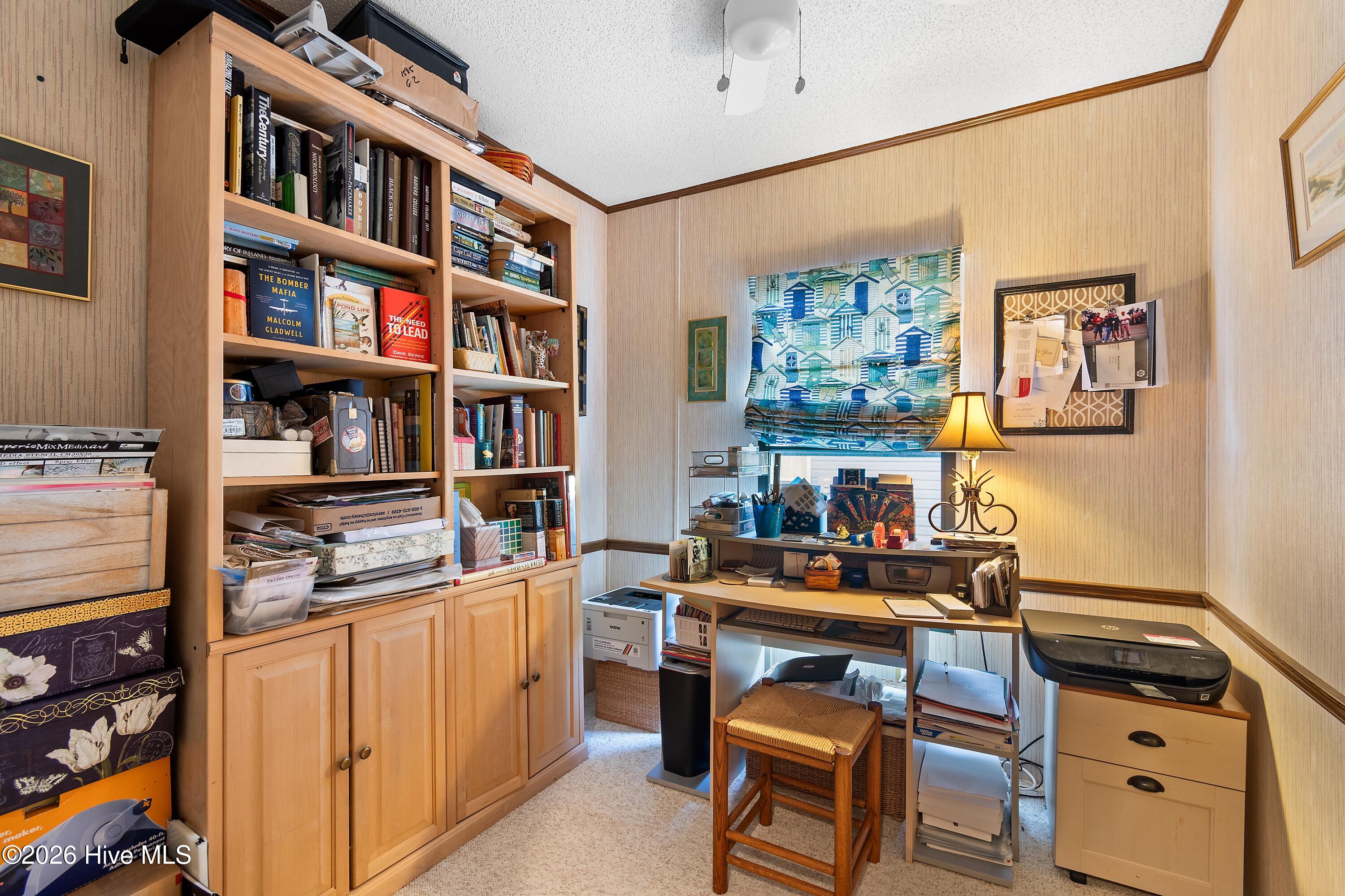 main property photo 17