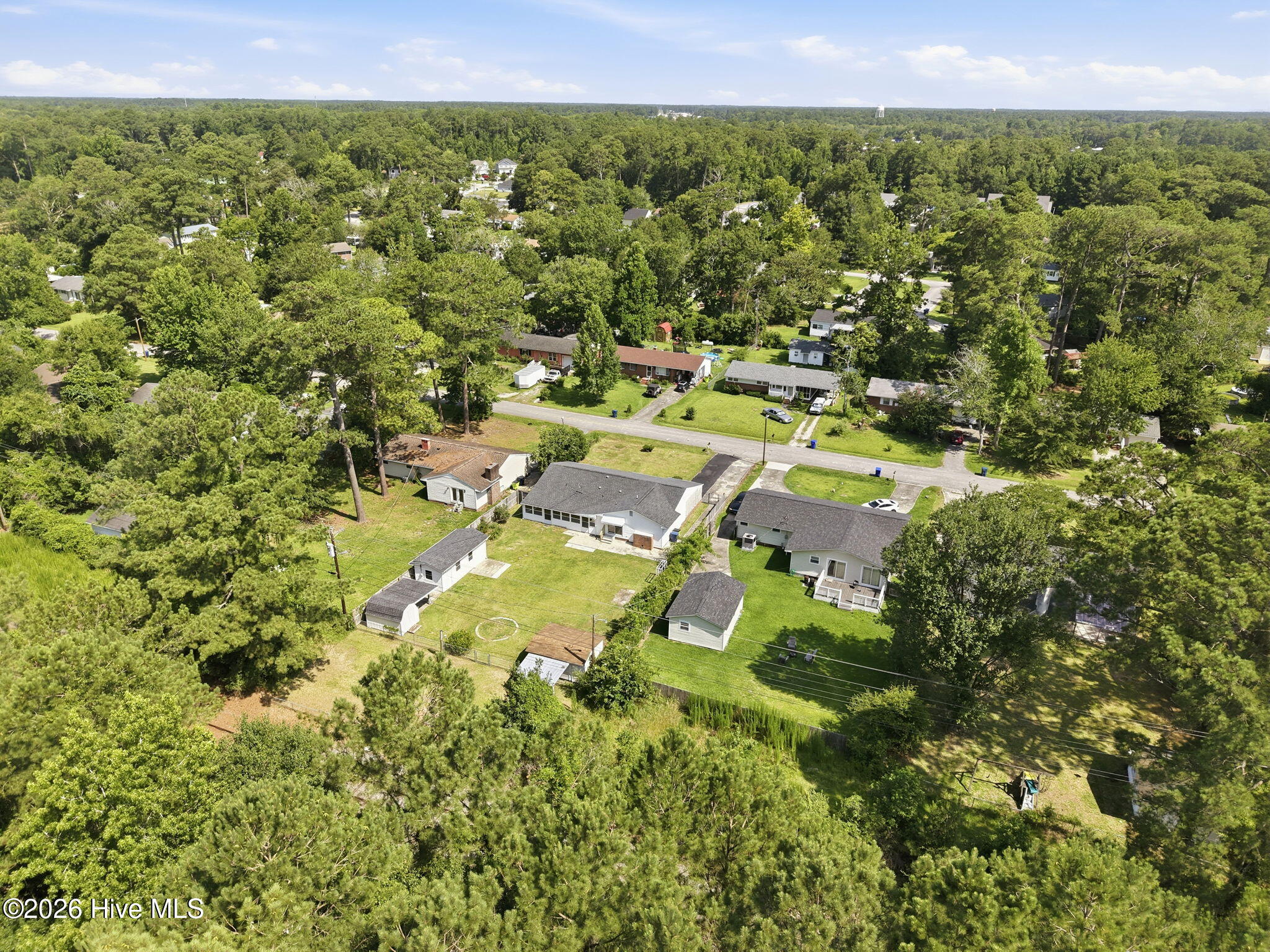 main property photo 13