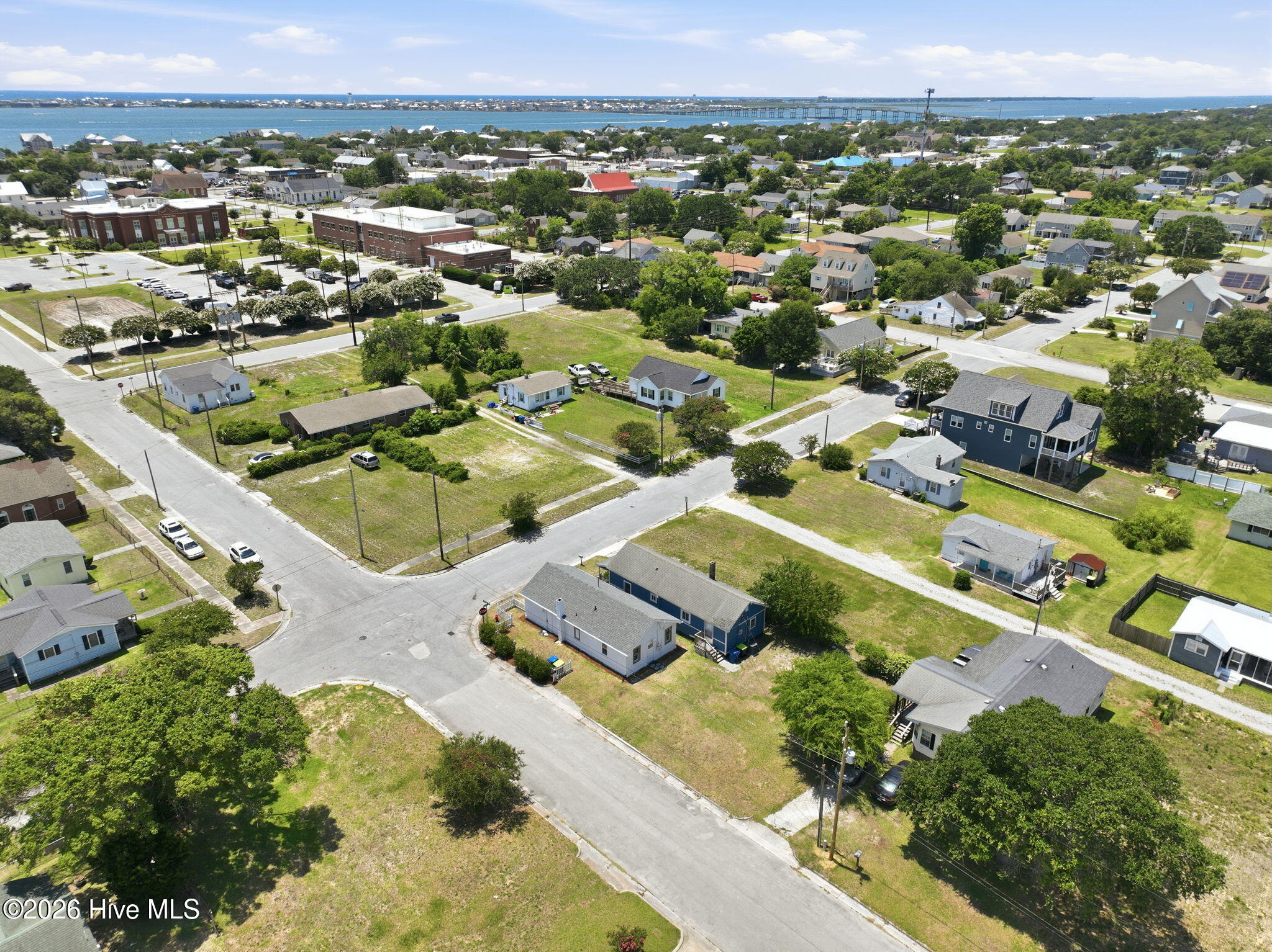 main property photo 43