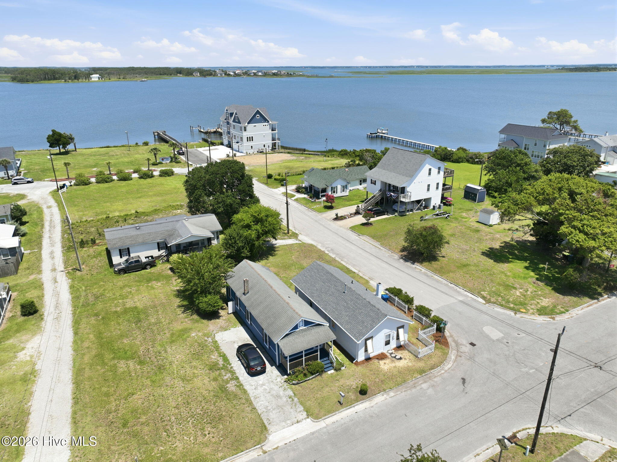 main property photo 47