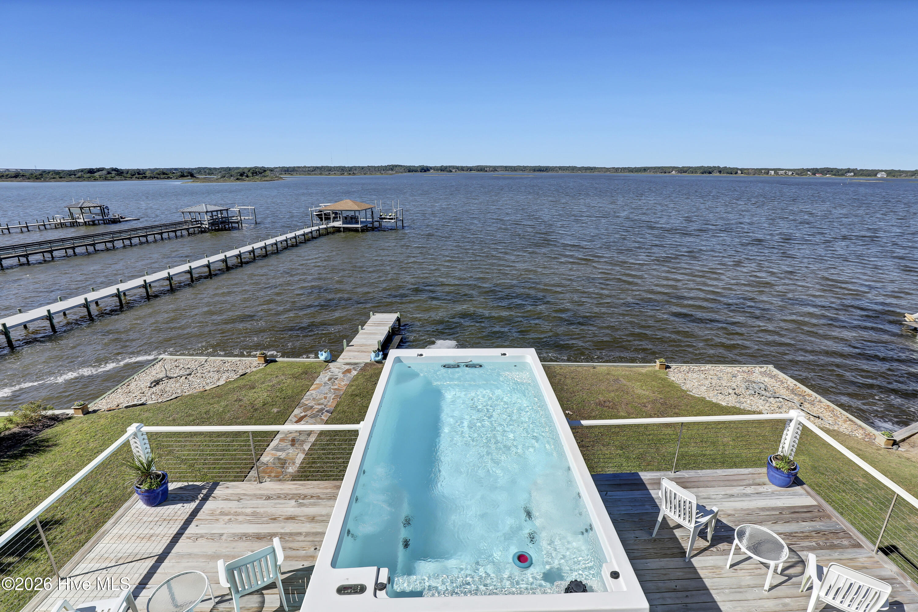 main property photo 46