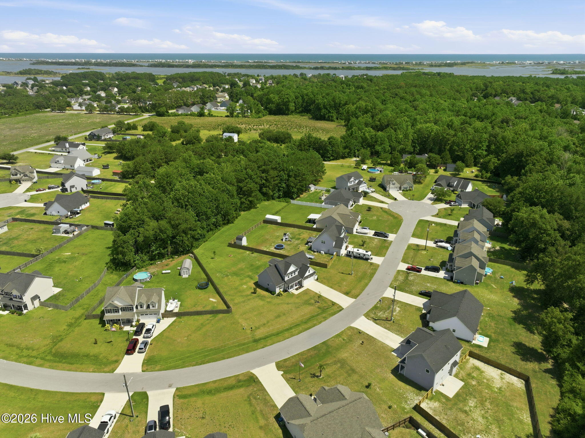 main property photo 50