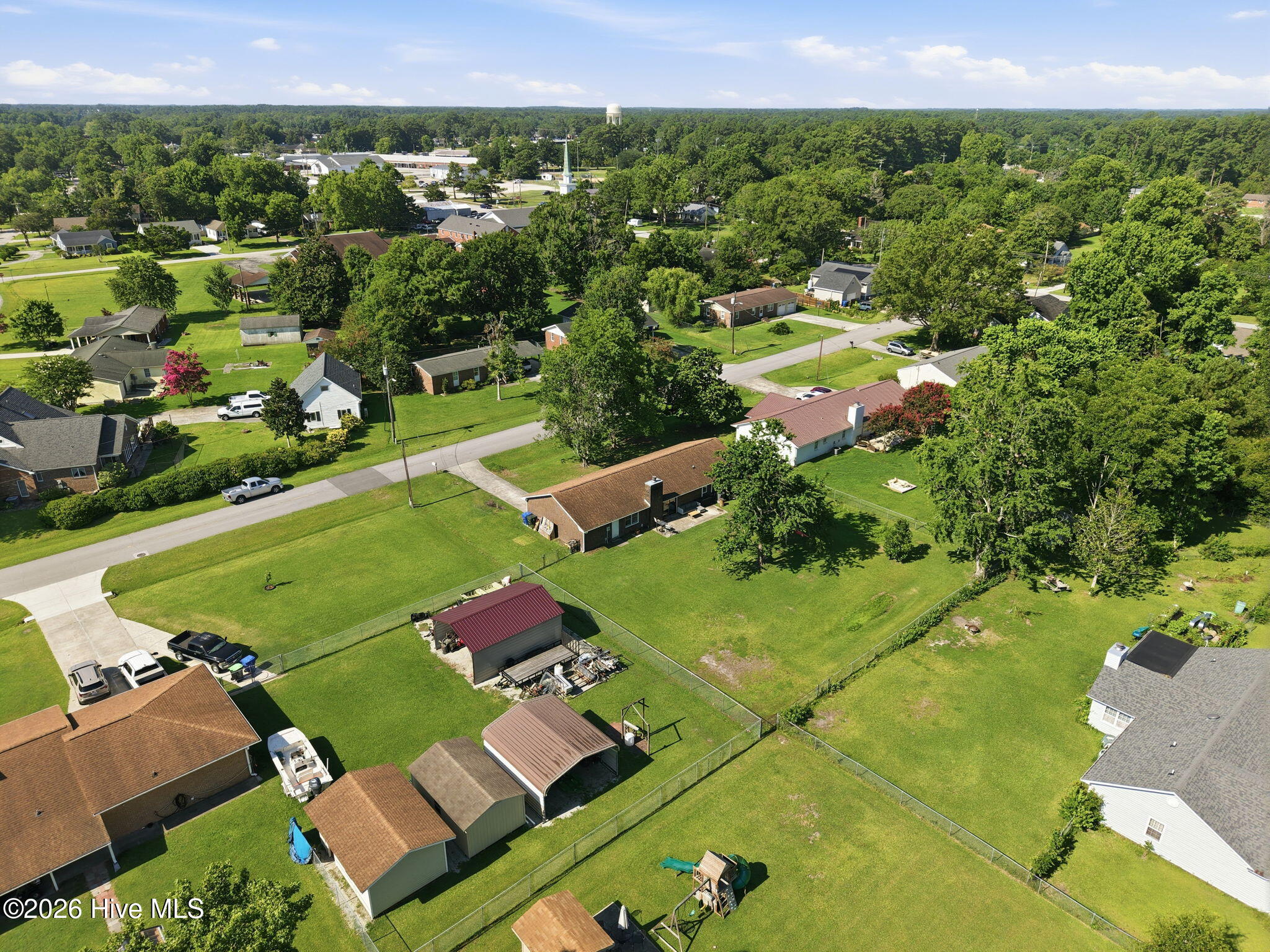 main property photo 41