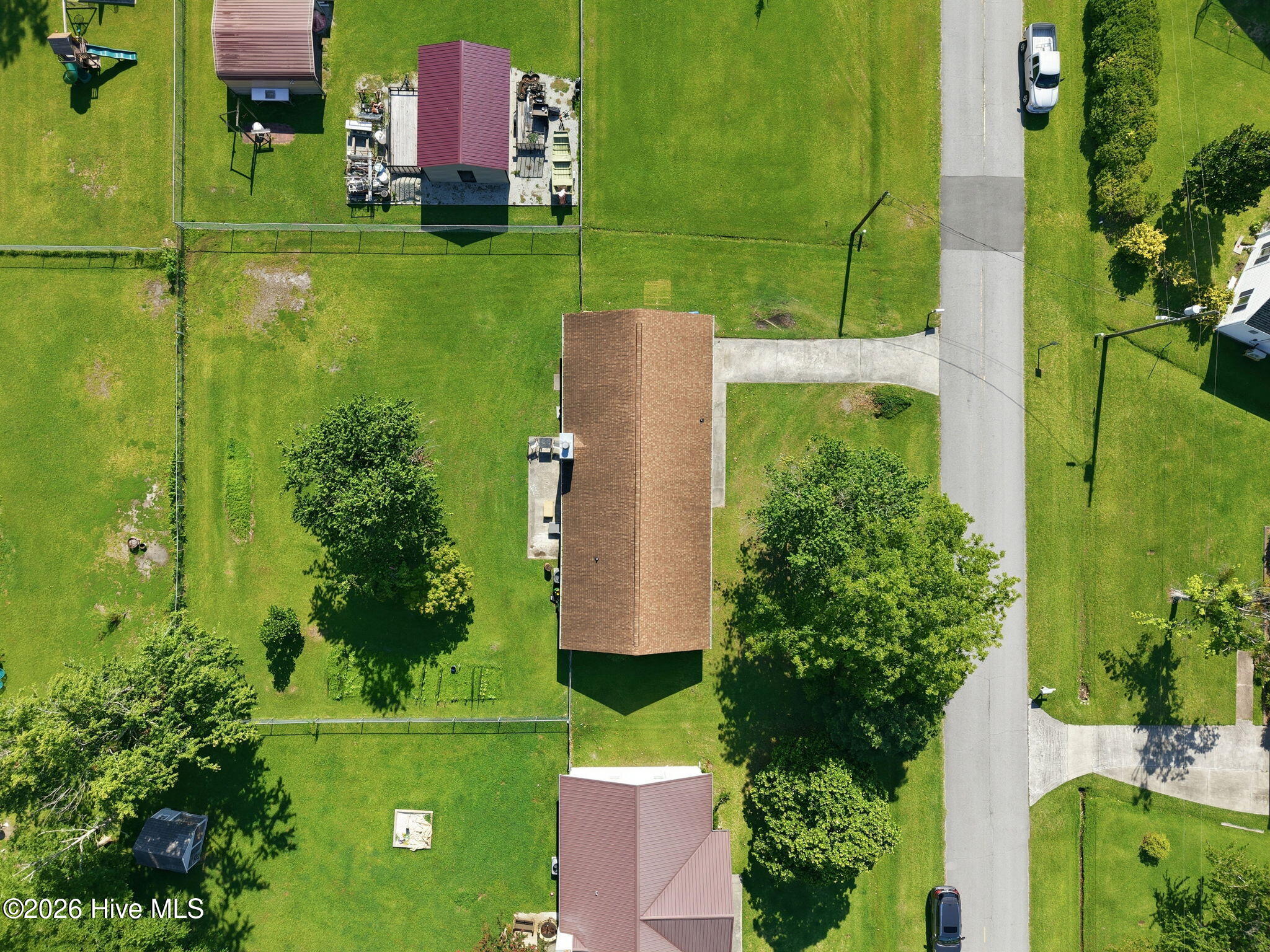 main property photo 43