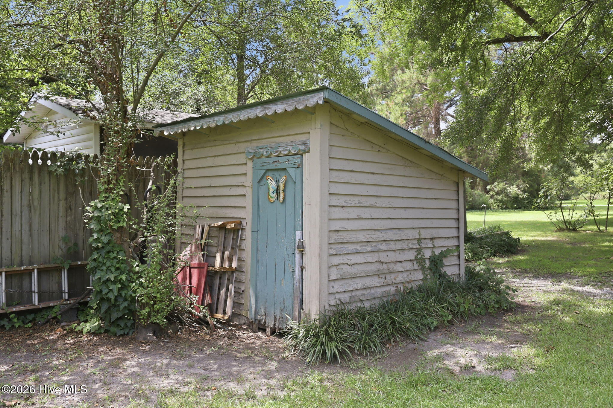 main property photo 46