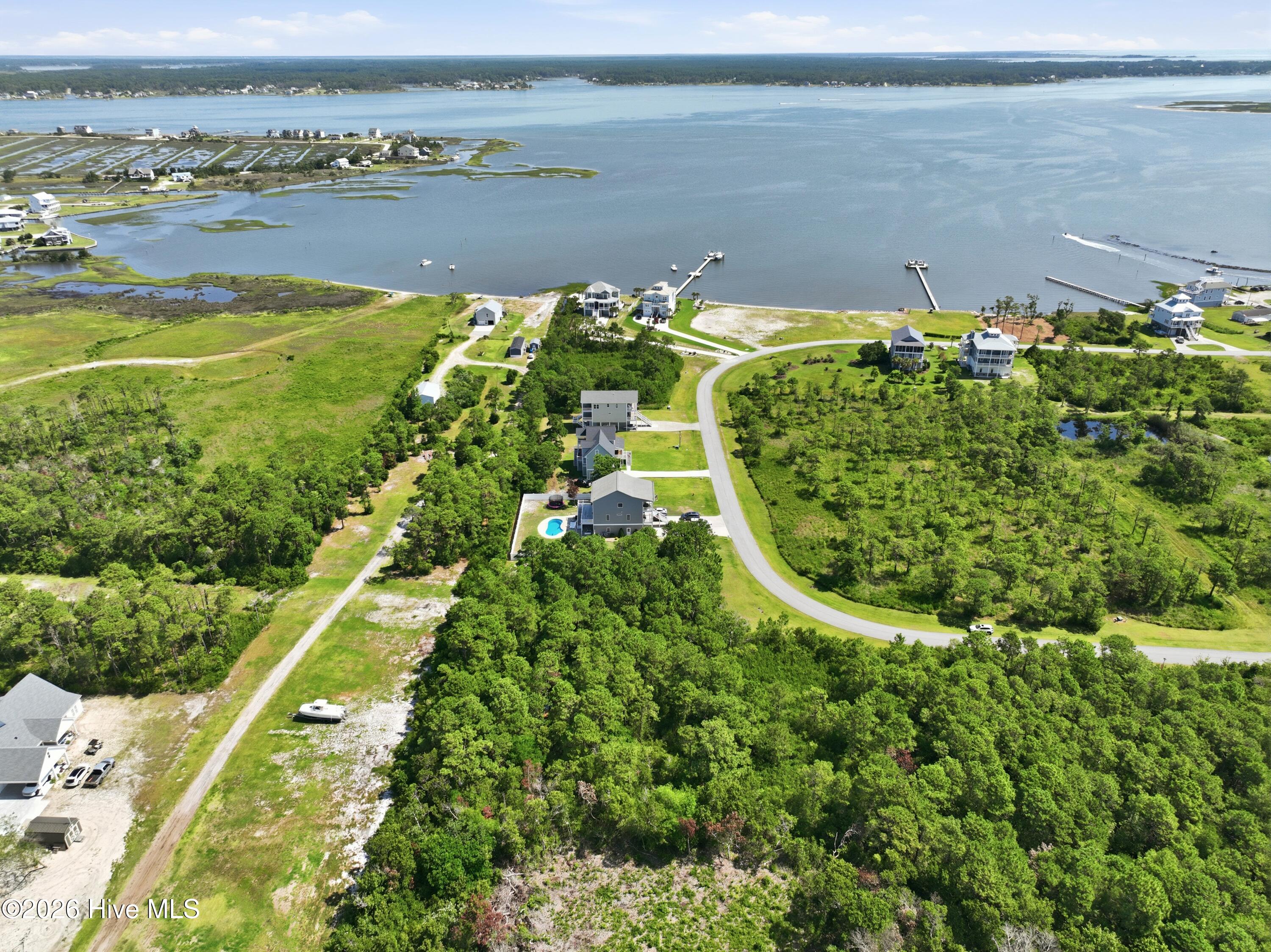 main property photo 11