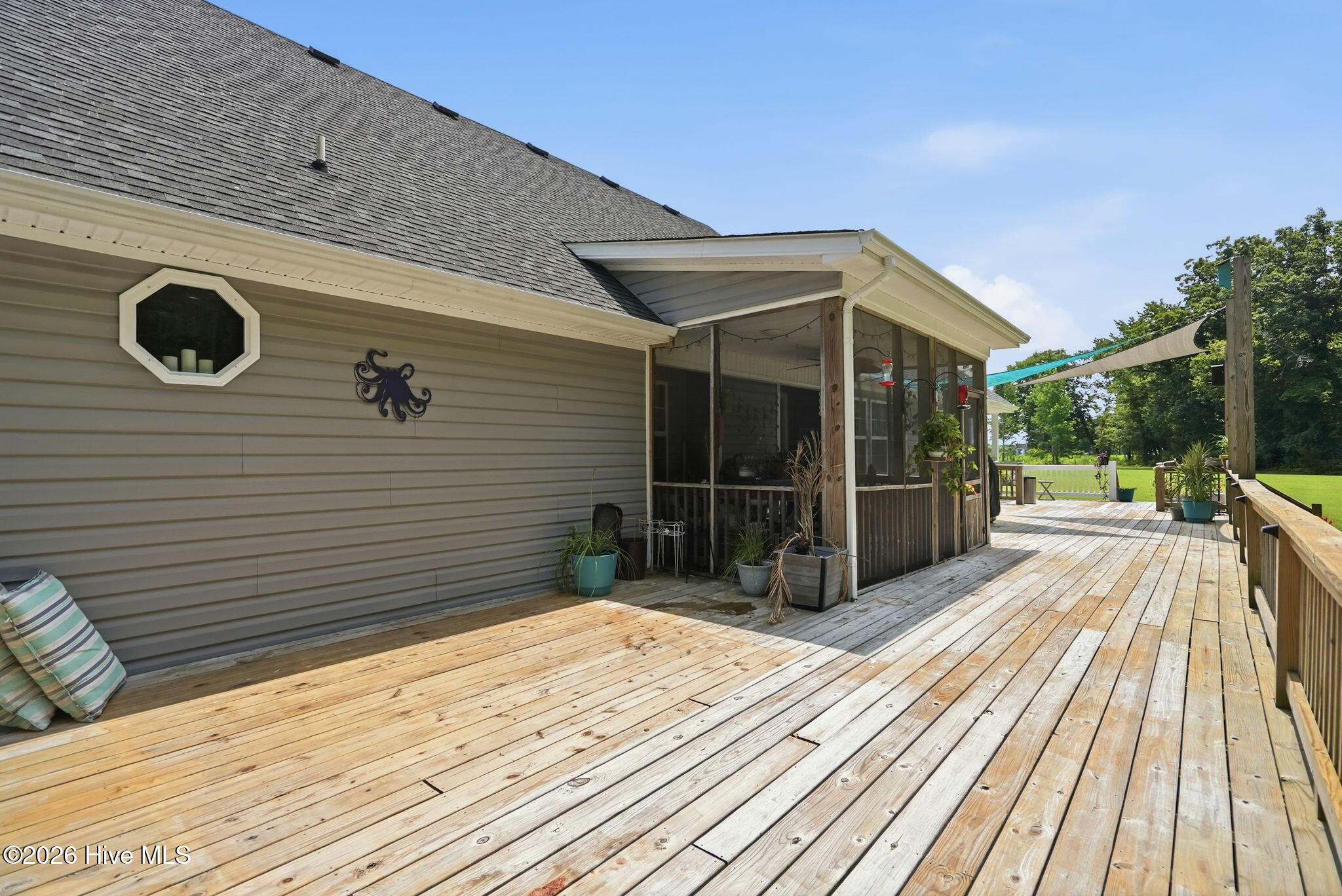 main property photo 66