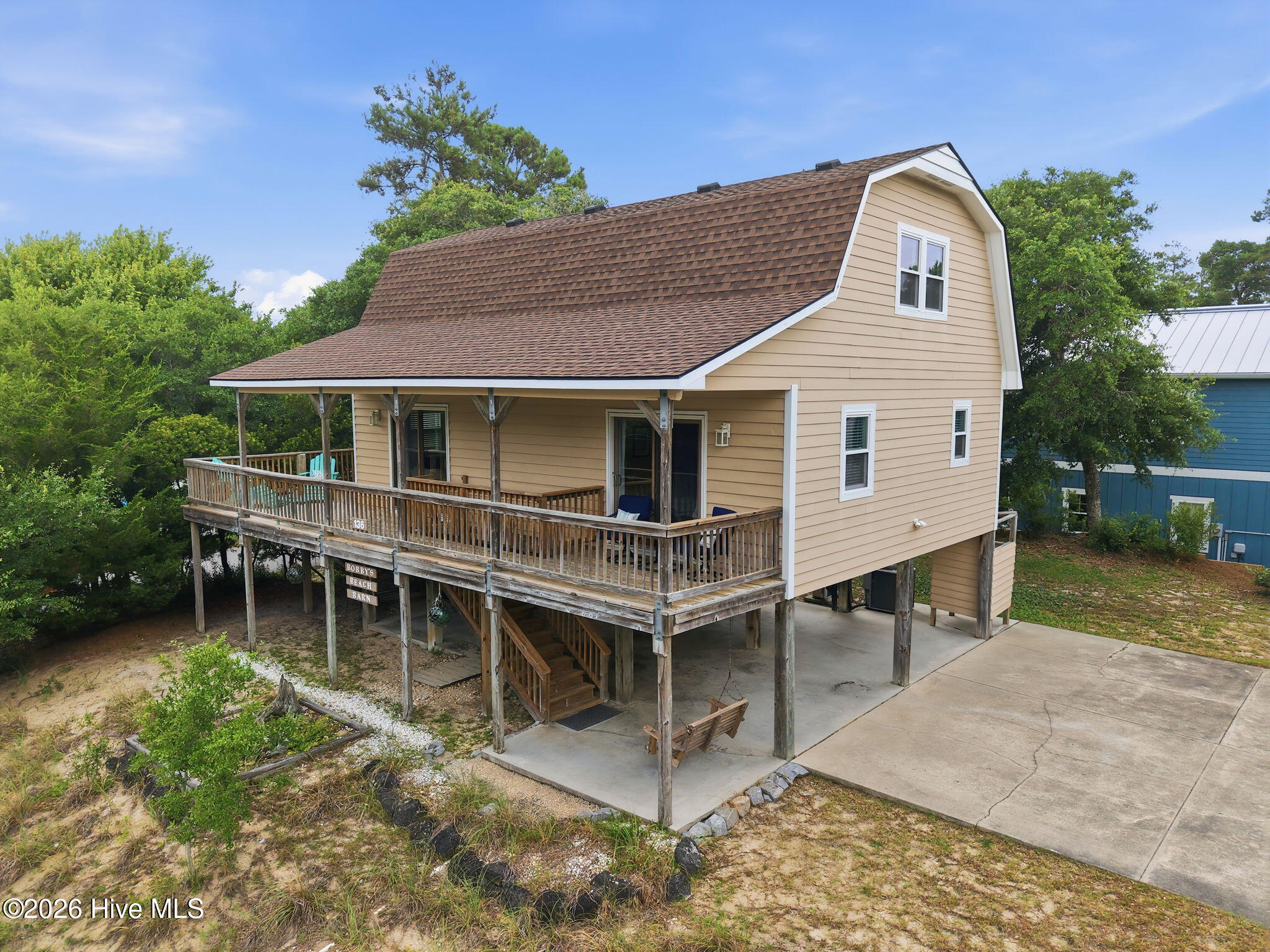 main property photo 5