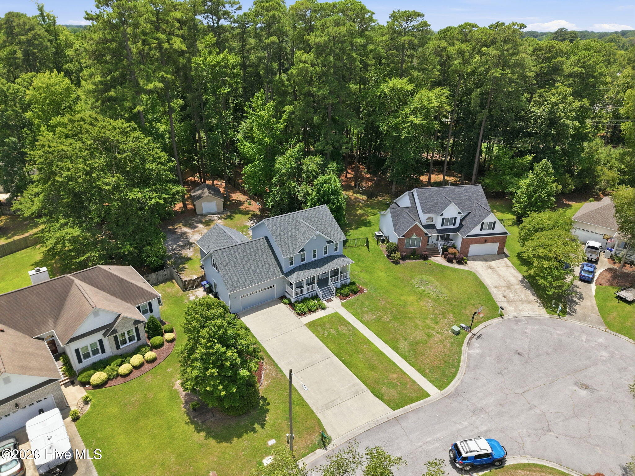 main property photo 11