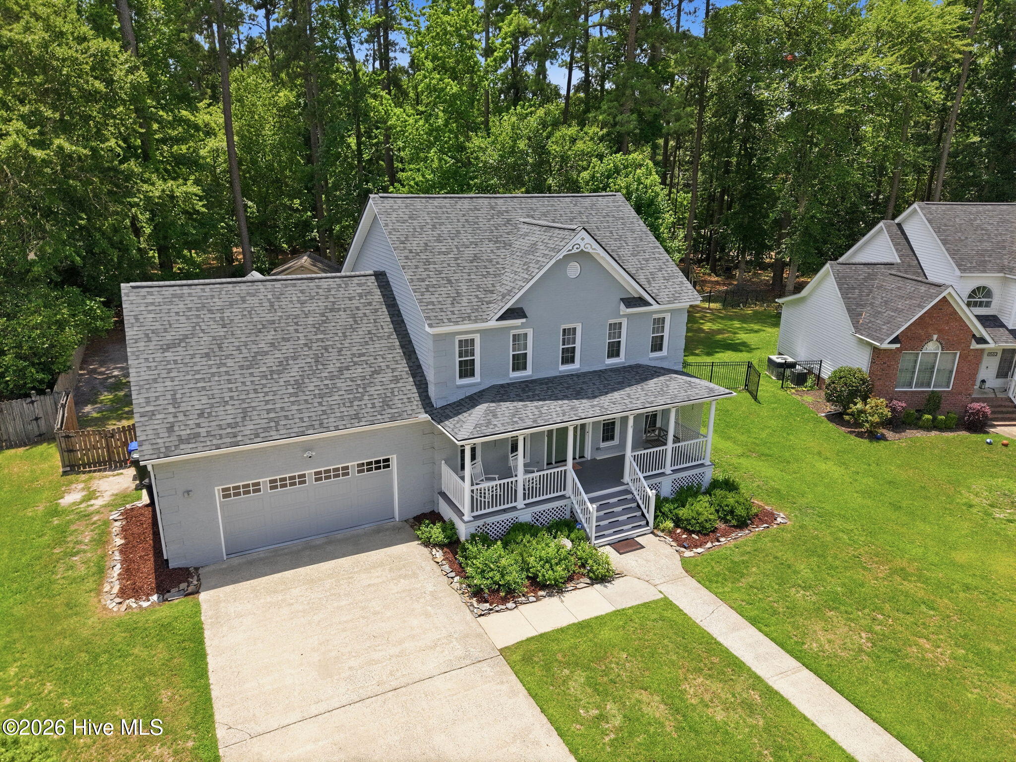 main property photo 6