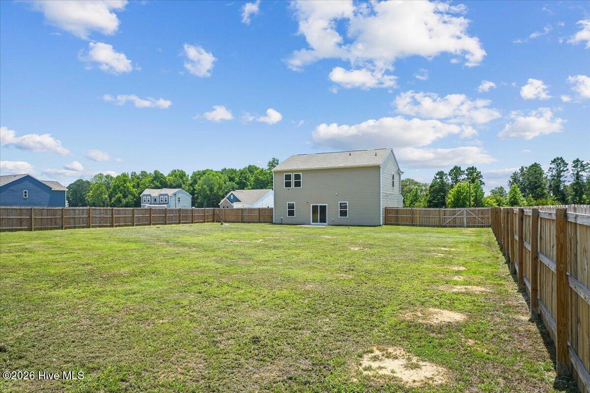 main property photo 8