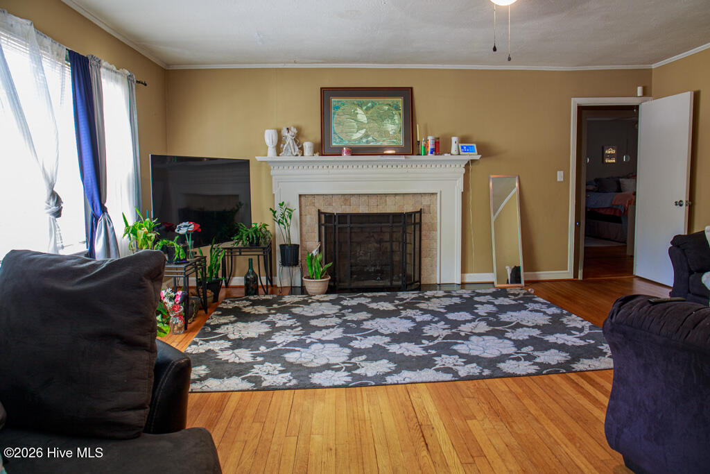 main property photo 23