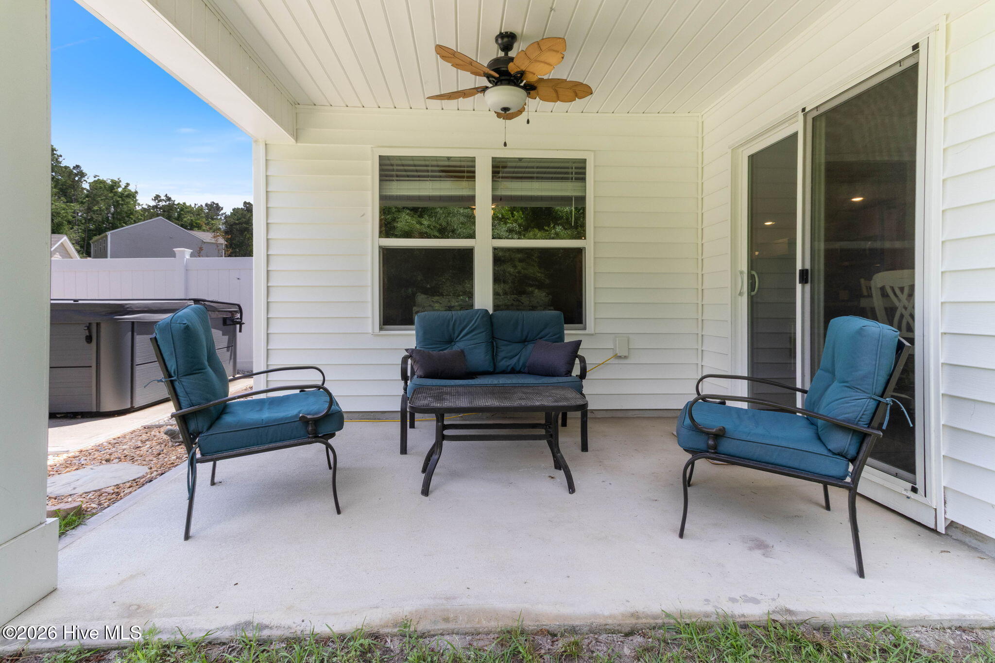 main property photo 22