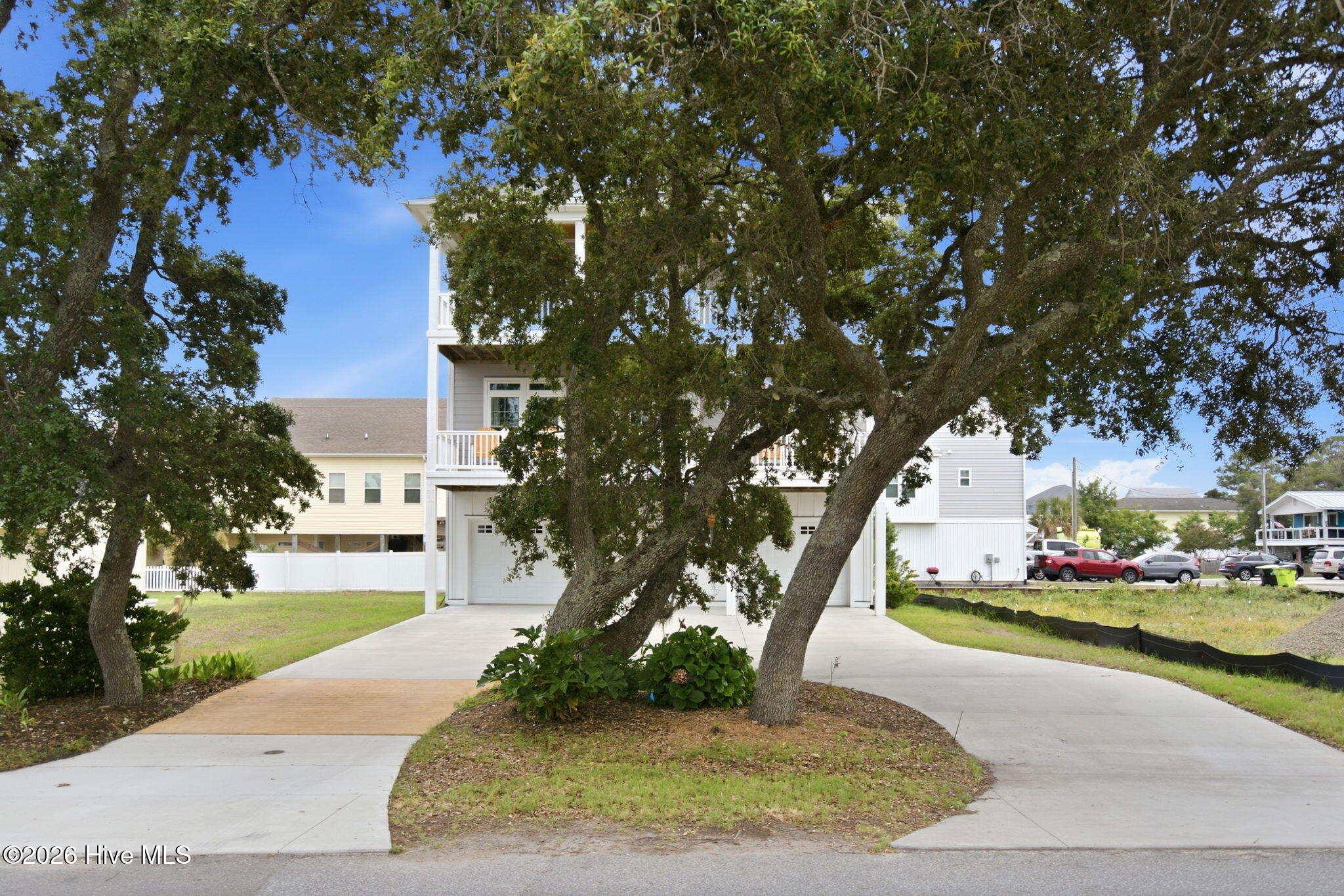 main property photo 59