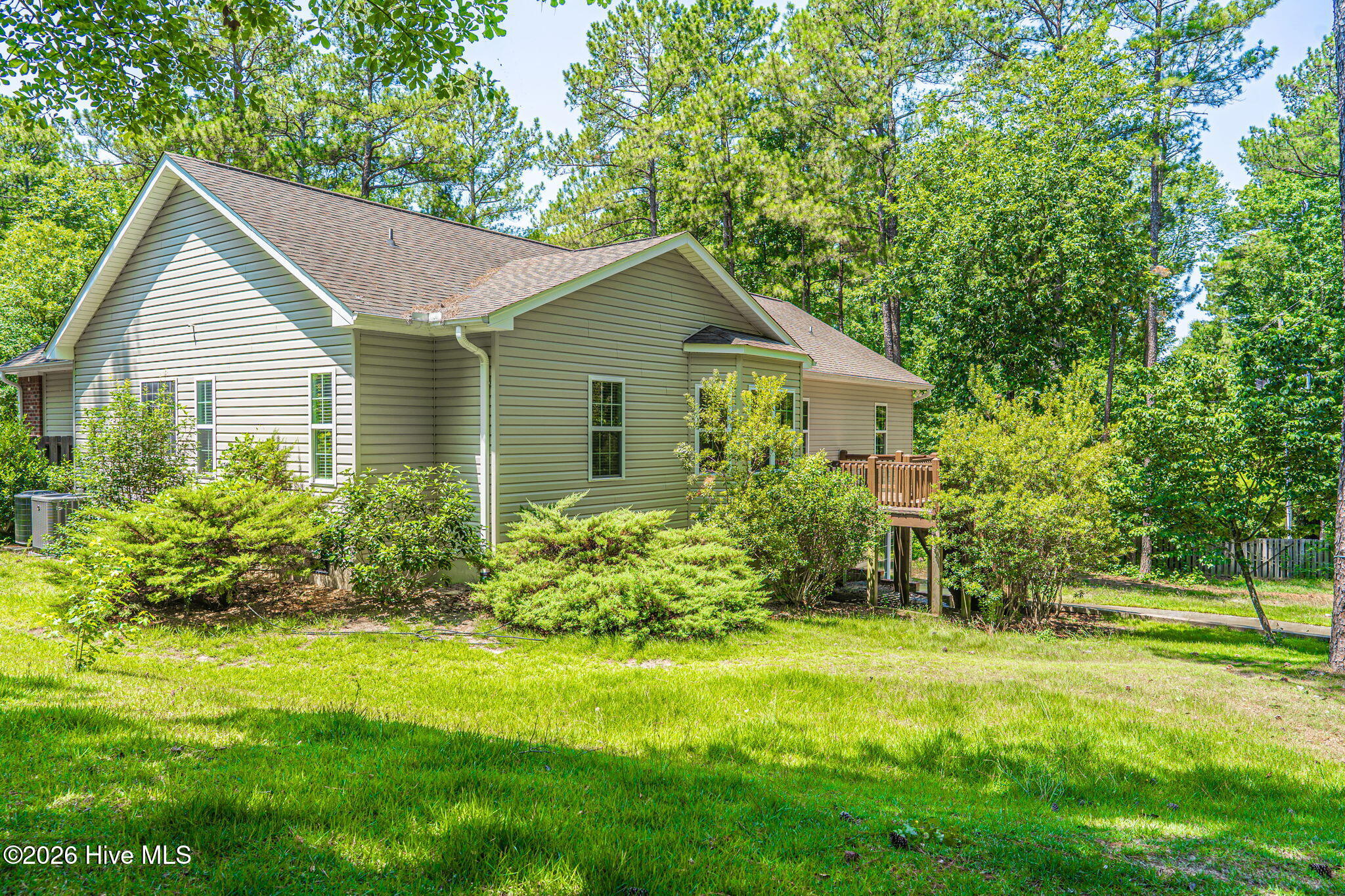 main property photo 42