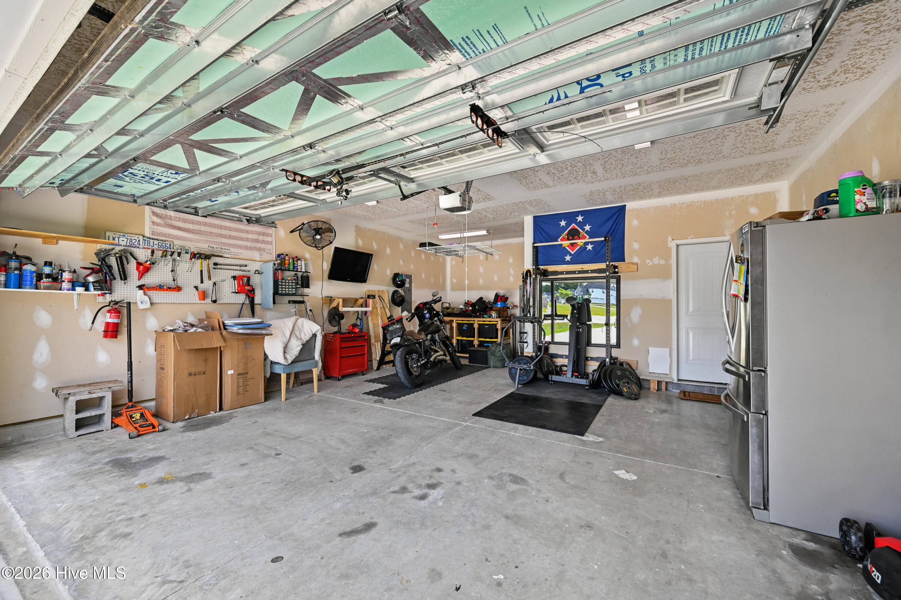 main property photo 27