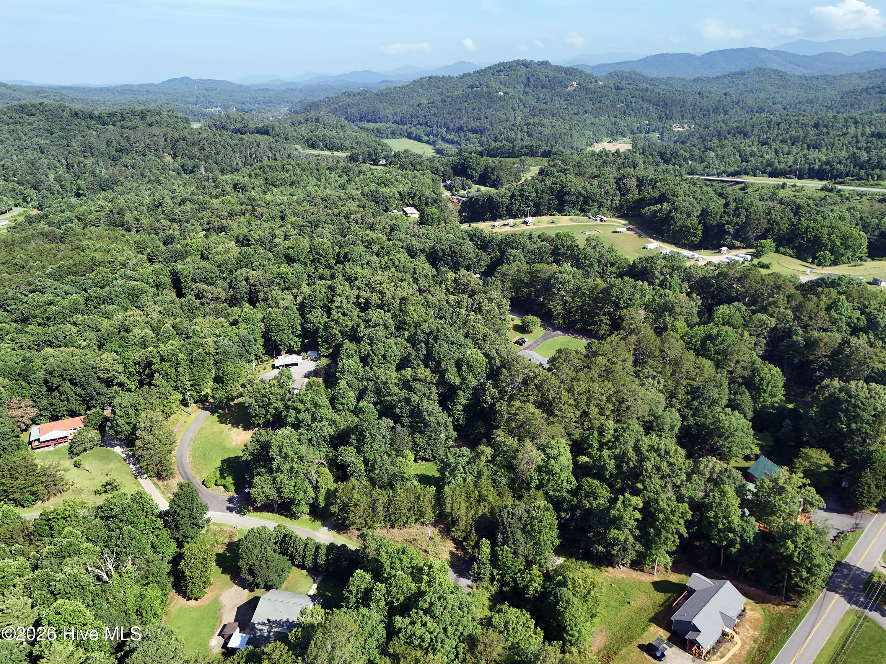 main property photo 15