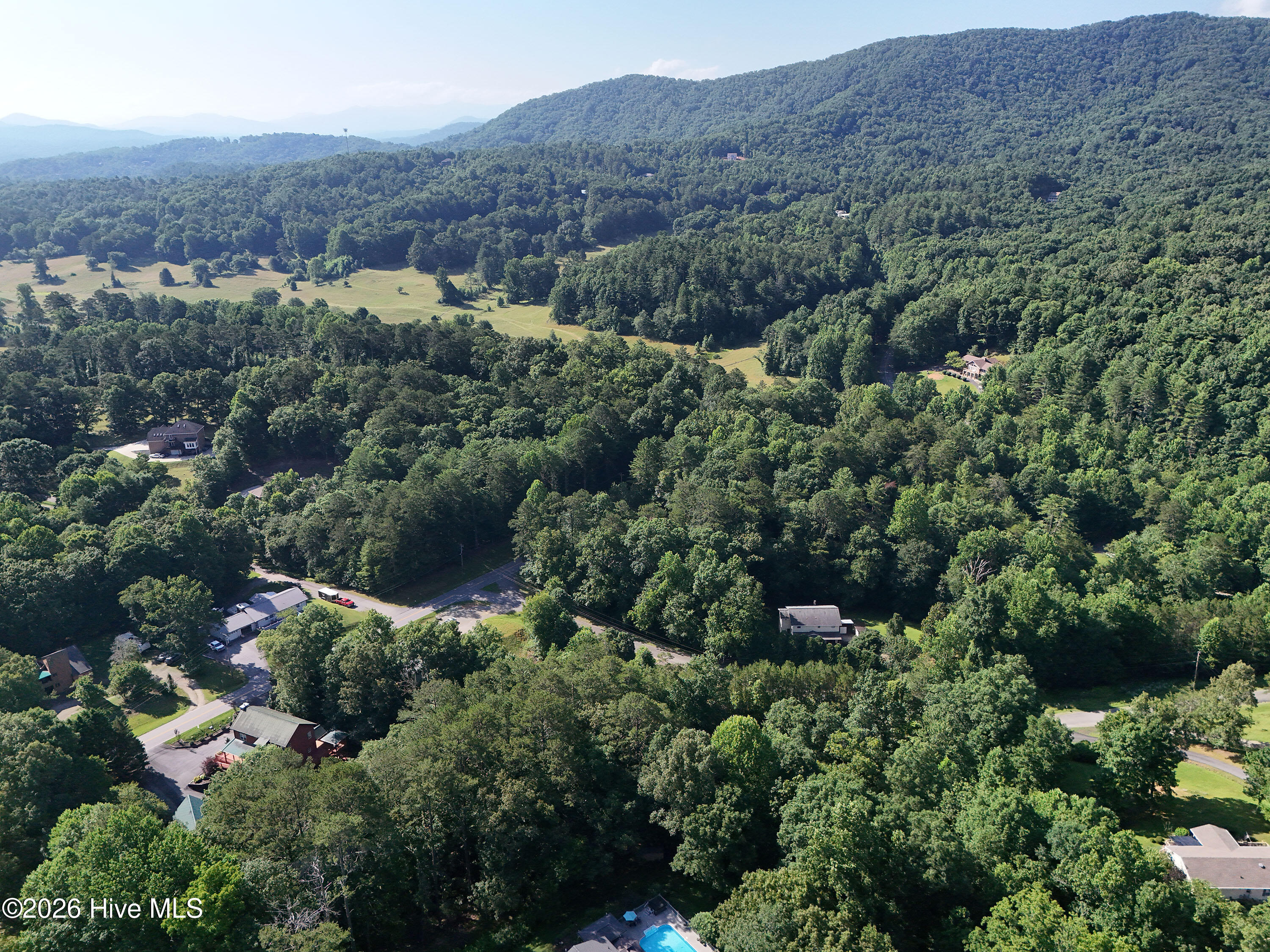 main property photo 20