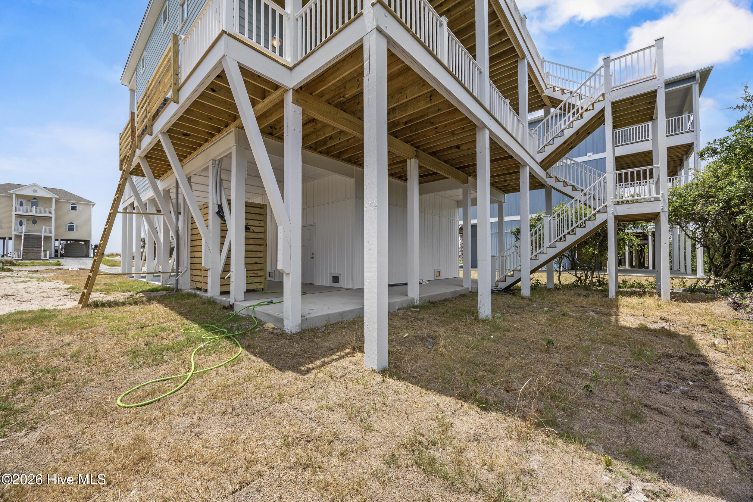 main property photo 62
