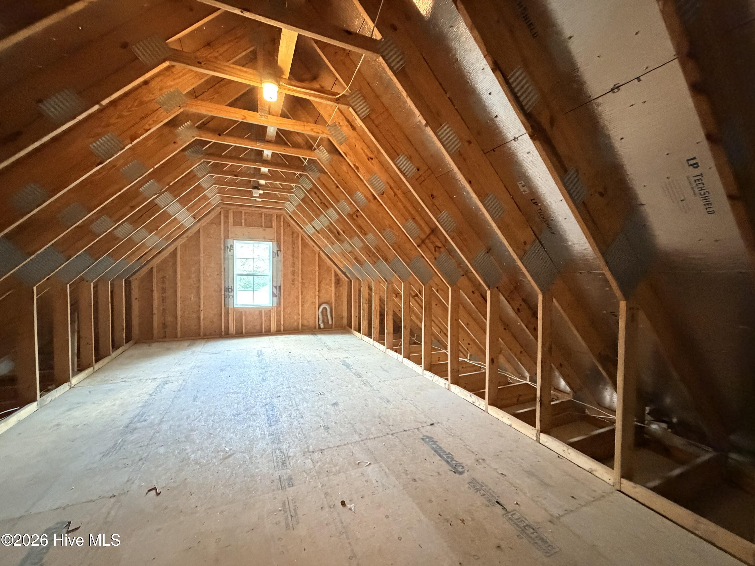 main property photo 73