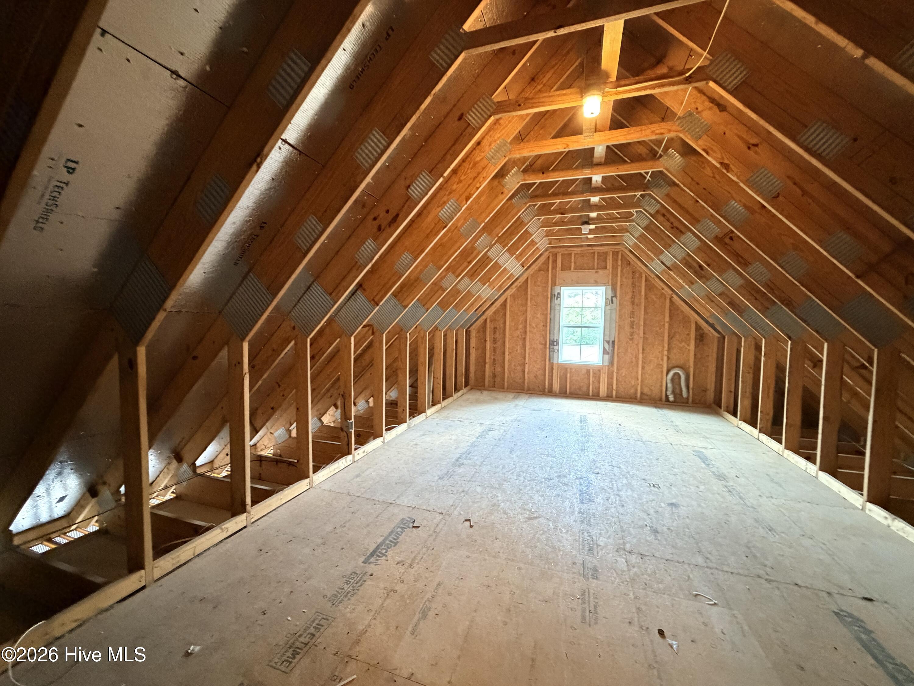 main property photo 74