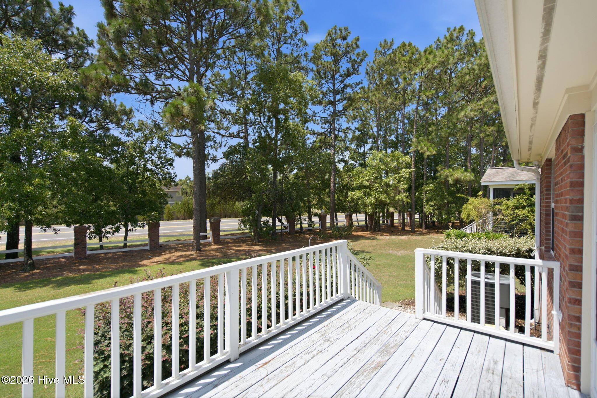 main property photo 24