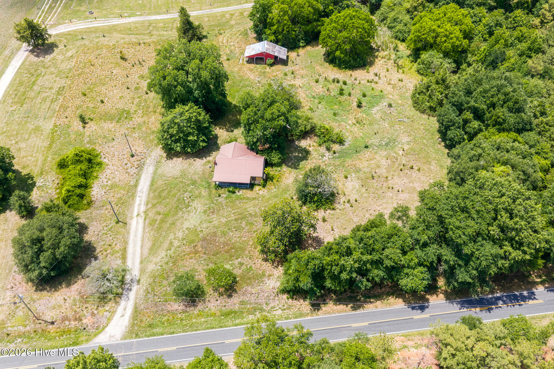 main property photo 9